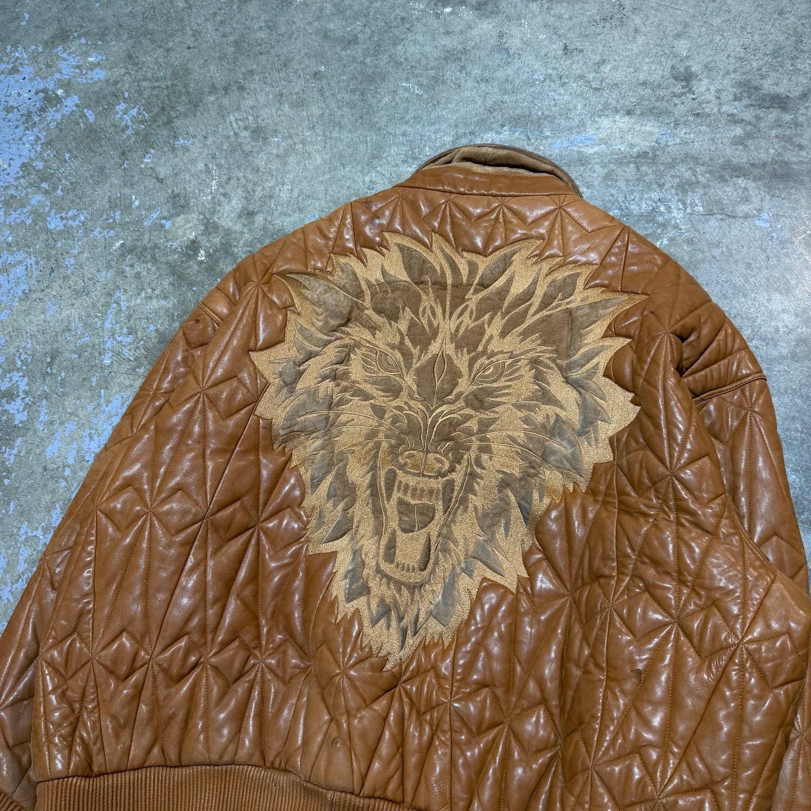 Marc Buchanan Marc Buchanan Pelle Pelle Wolf Embroidered Leather Jacket Size US XXL / EU 58 / 5 - 2 Thumbnail