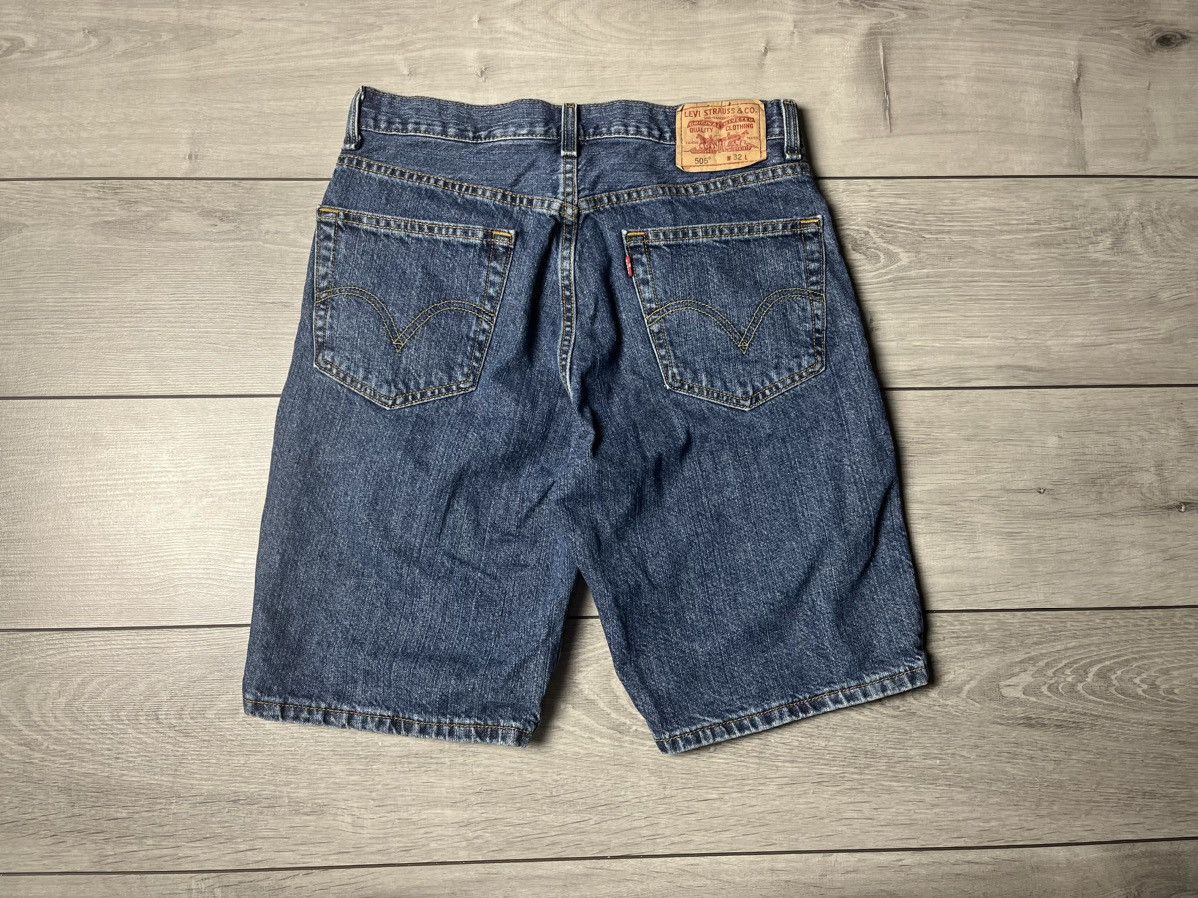 Levi's Levis Strauss denim shorts 505 model size 32 Size US 32 / EU 48 - 3 Thumbnail