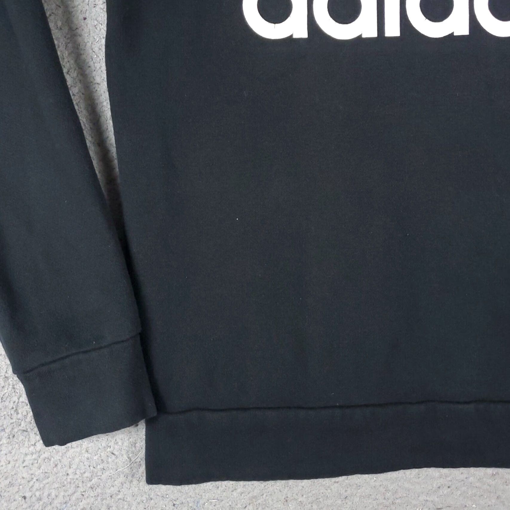 Adidas Adidas Sweater Mens Small Black Logo Pullover Crew Neck Casual Size US S / EU 44-46 / 1 - 4 Thumbnail