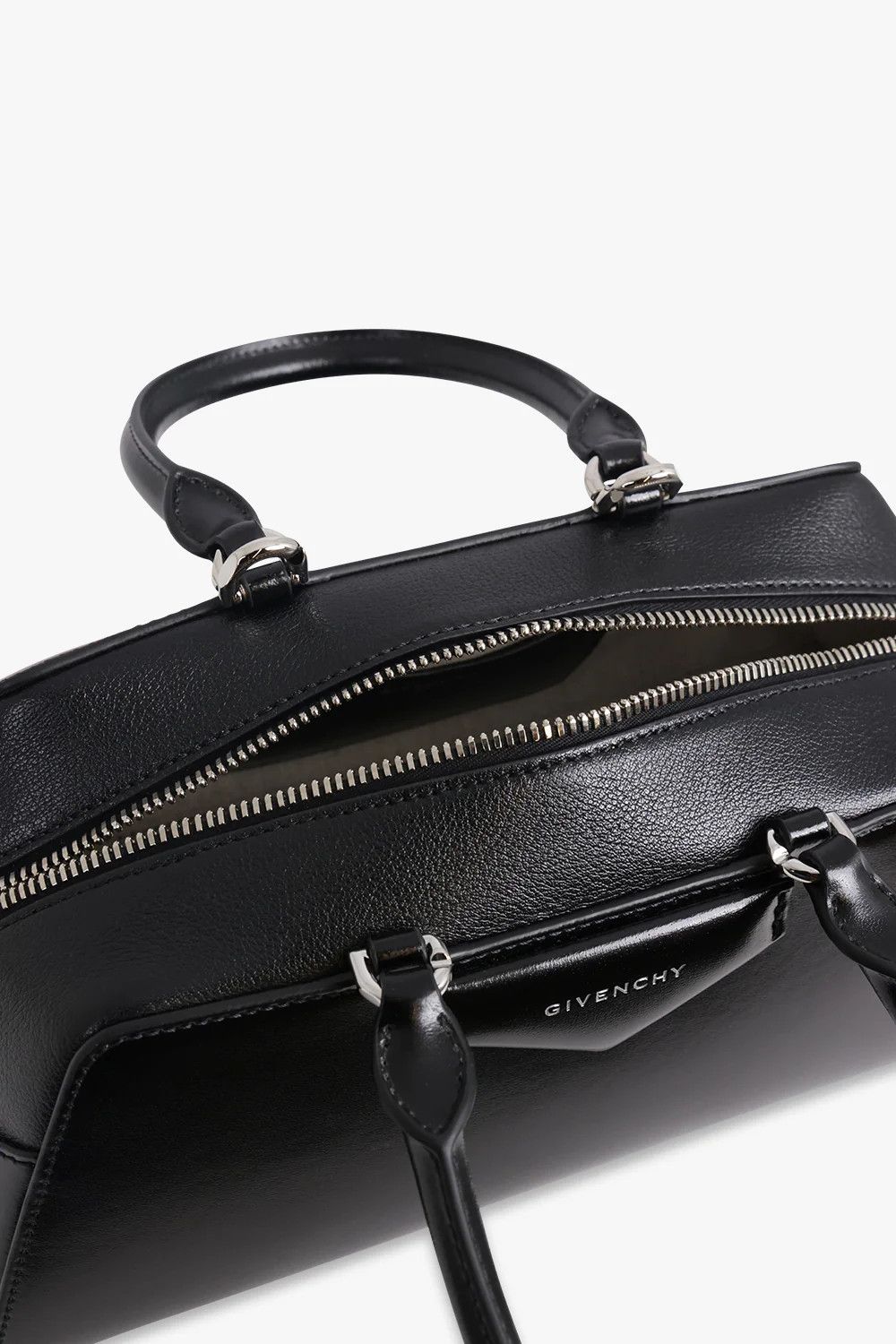 Givenchy os11x0726 Size: OS / Antigona Small East West Cube Handbag Size ONE SIZE - 3 Thumbnail