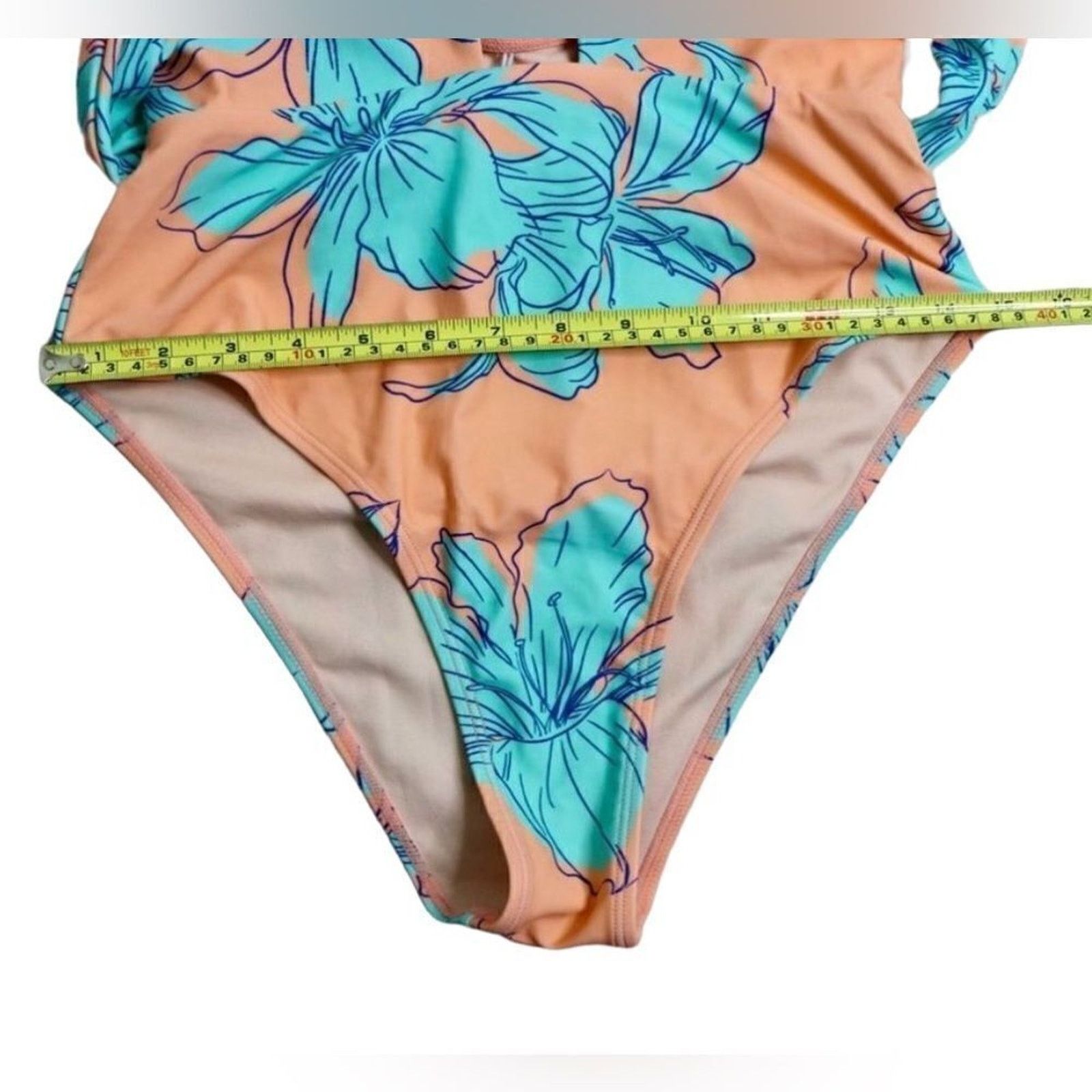 Other Cupshe Blooming Flowers Wrap 1 Piece Swimsuit LARGE Hawaiian Size L / US 10 / IT 46 - 8 Thumbnail