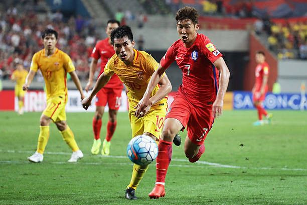 Nike South korea 2016 son heung min jersey football Size US L / EU 52-54 / 3 - 13 Thumbnail