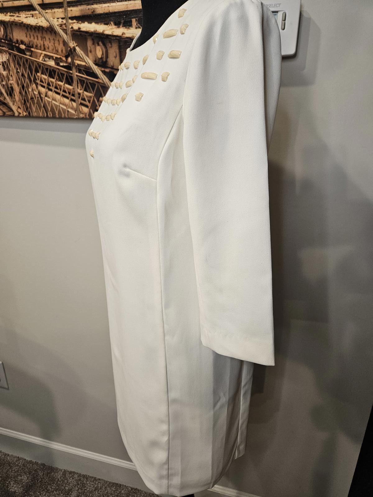 Ann Taylor Ann Taylor Elegant Cream Dress with Detail Size XS / US 0-2 / IT 36-38 - 2 Thumbnail