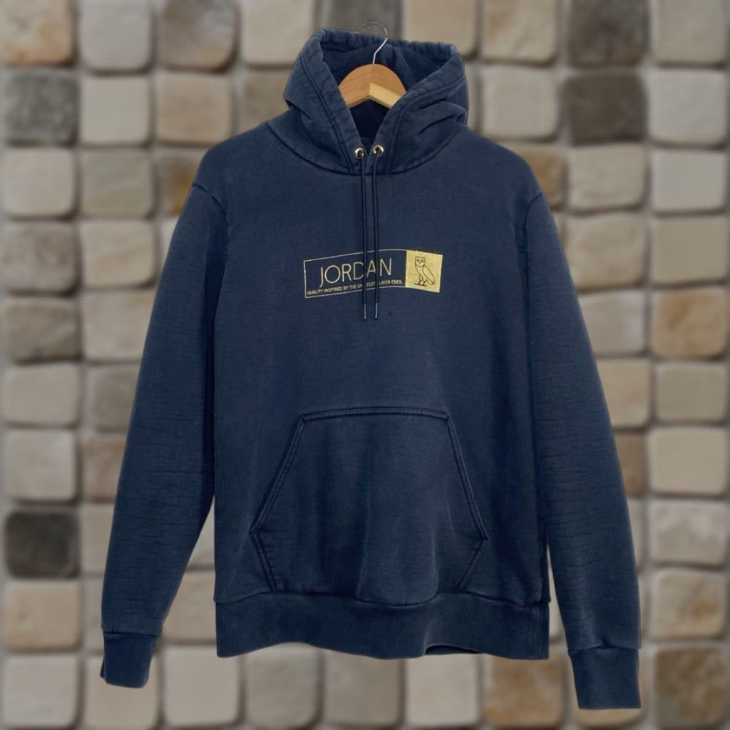 Jordan Brand VINTAGE OVO X Air Jordan Hoodie Men’s 886542-010 Black L Jumper Pullover Logo Pockets Hooded Sweatshirt Size US L / EU 52-54 / 3 - 1 Thumbnail