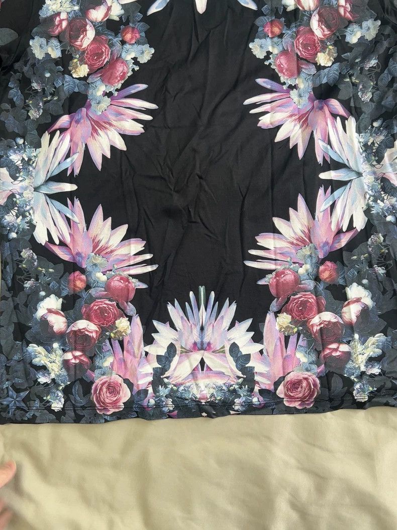 Givenchy Givenchy Floral Short Sleeve Size US S / EU 44-46 / 1 - 7 Thumbnail