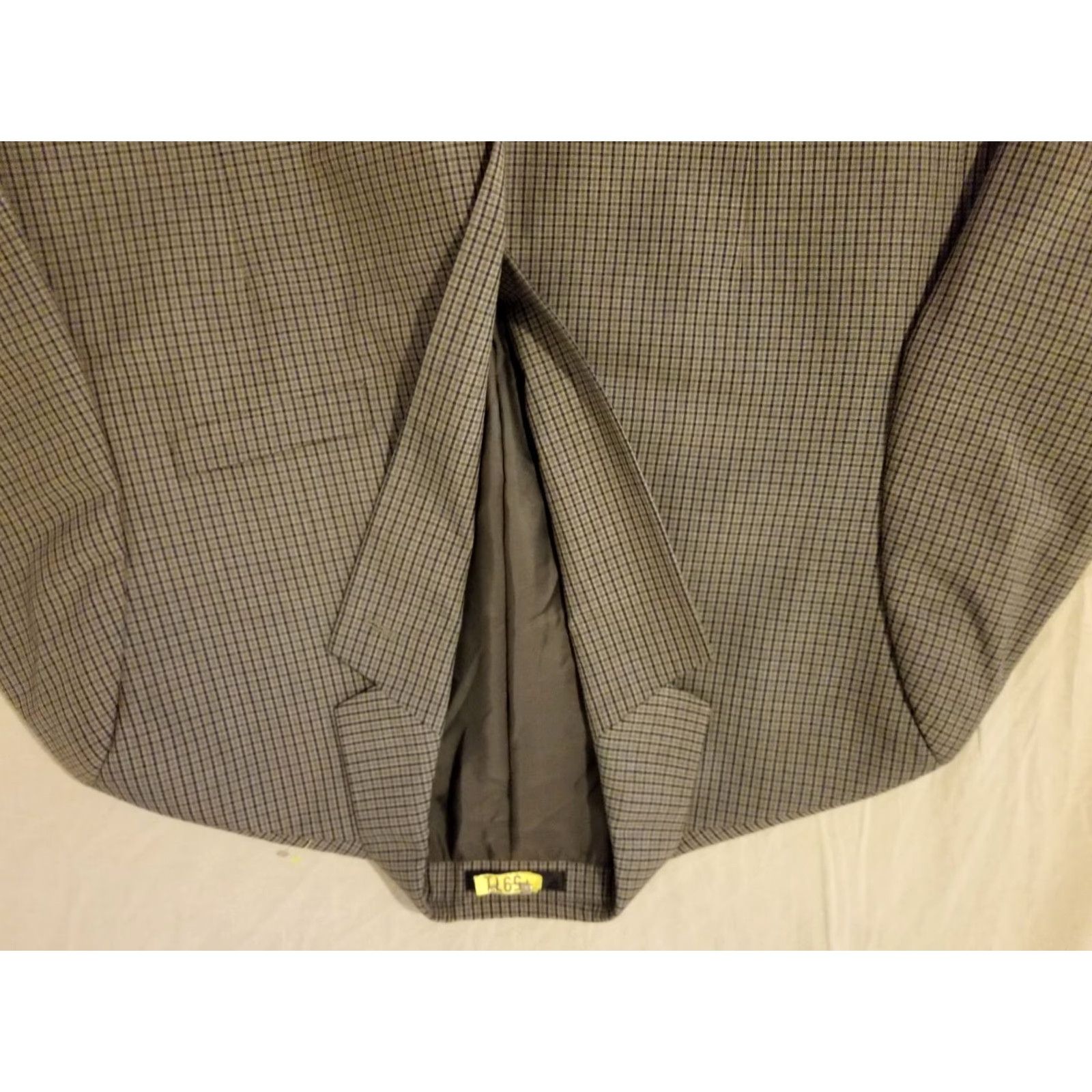 Michael Kors VINTAGE Michael Kors Jacket Blazer 46R Khaki Beige Mens 2 Piece Size 46R - 2 Thumbnail