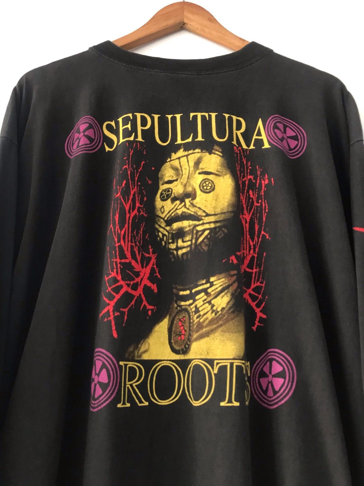 Band Tees × Vintage Sepultura 90’s Roots LS Size US XL / EU 56 / 4 - 4 Thumbnail