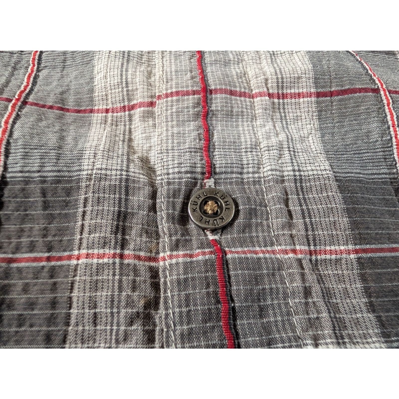 Vintage Kuhl Men’s S Seersucker Red Gray Plaid Short Sleeve Button Up Shirt Read Size US S / EU 44-46 / 1 - 5 Thumbnail