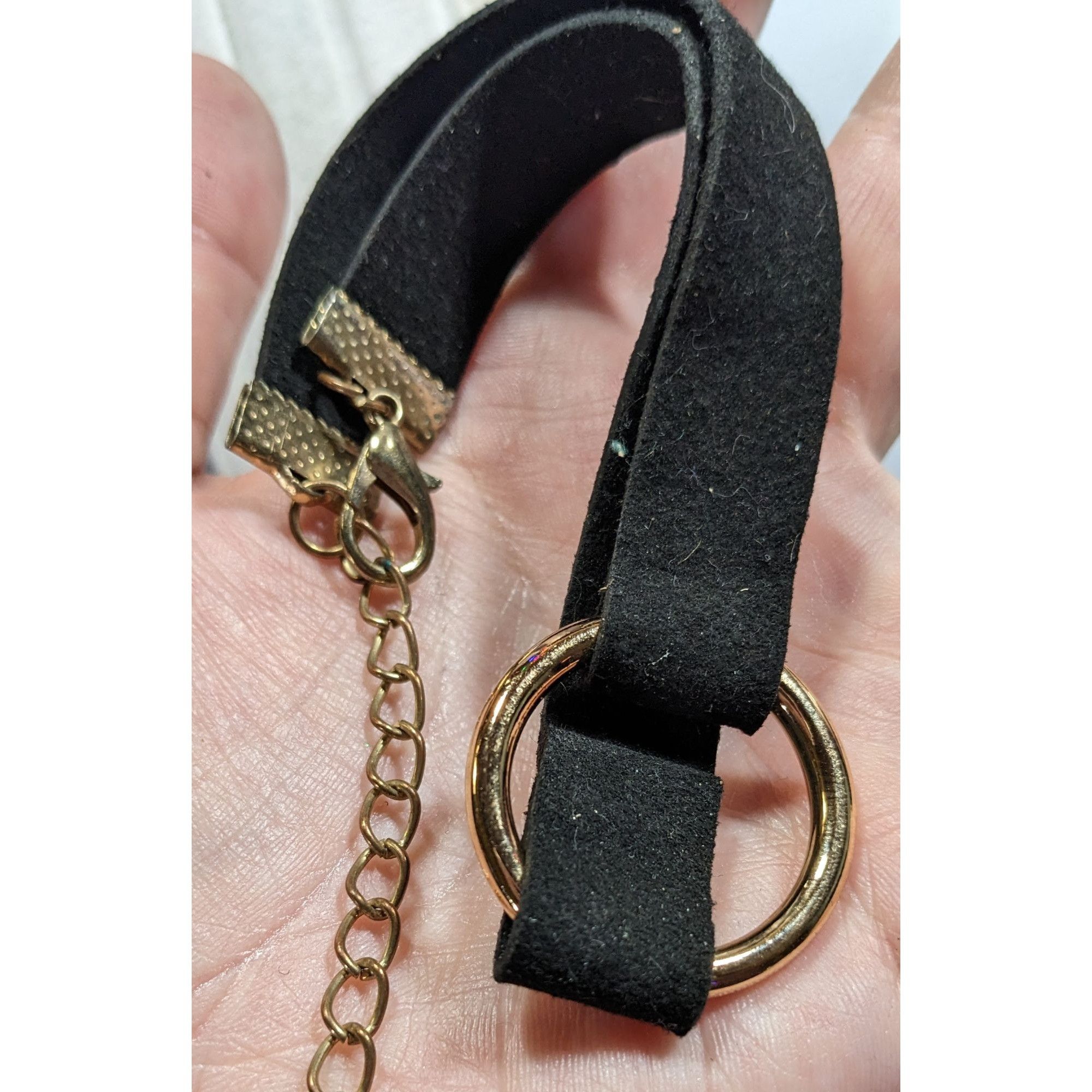 Other Gothic Faux Suede Gold Tone O Ring Choker Necklace Size ONE SIZE - 3 Thumbnail