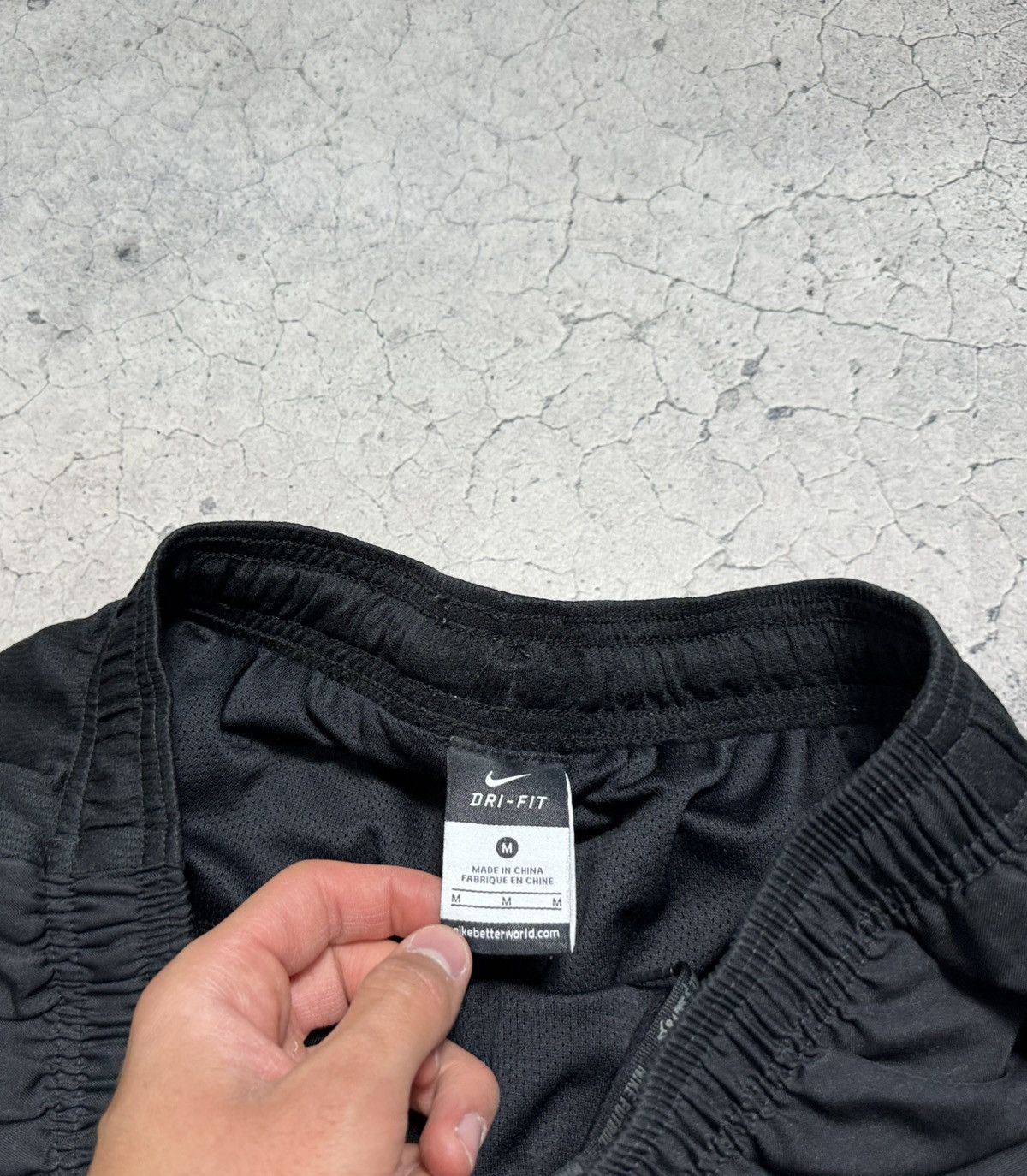 Nike Nike Manchester City Vintage Nylon Baggy Track Pants Soccer Size US 32 / EU 48 - 6 Thumbnail