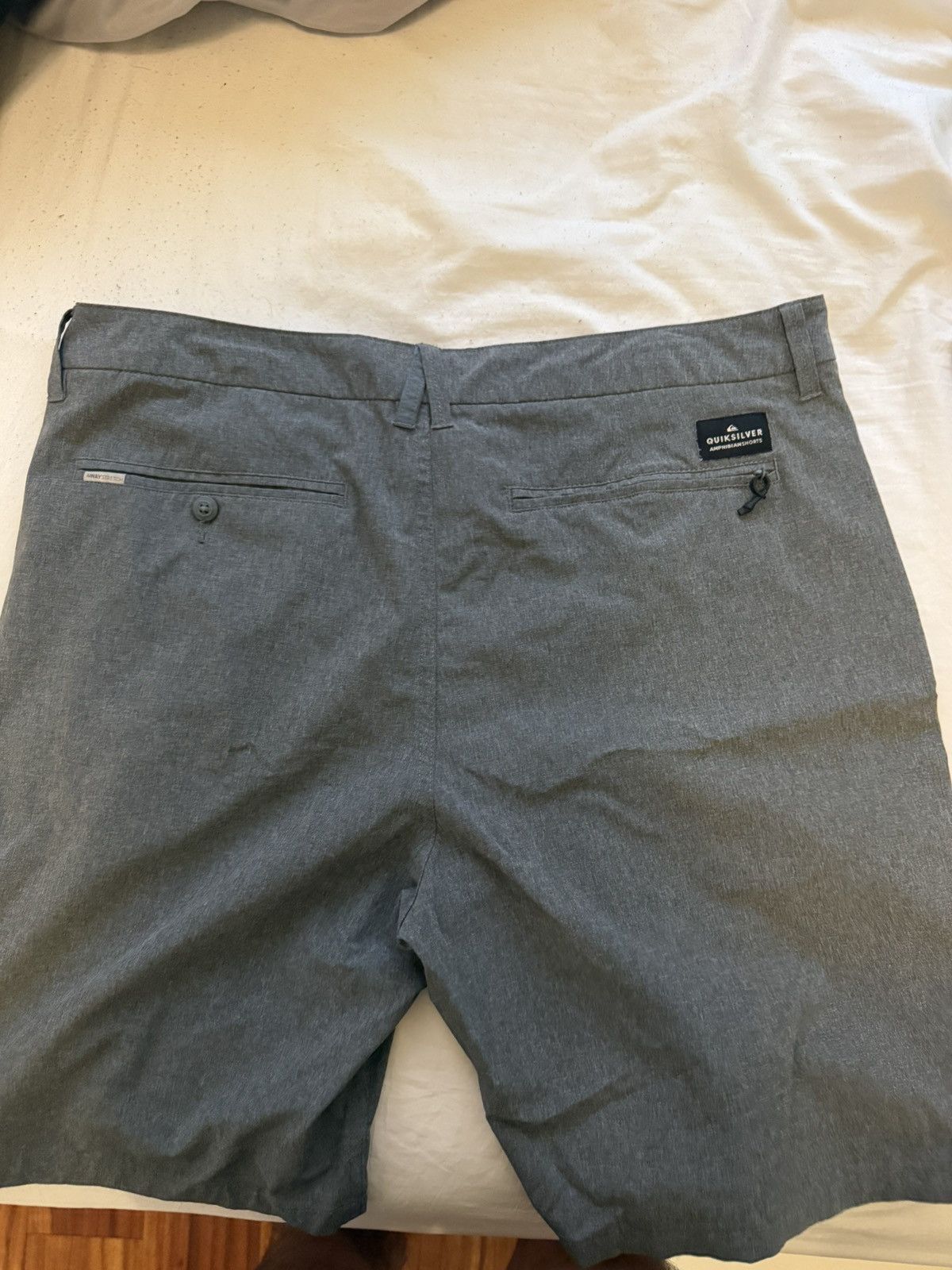 Quiksilver Quicksilver dark grey quick dry amphibian shorts size 36 Size US 36 / EU 52 - 4 Thumbnail
