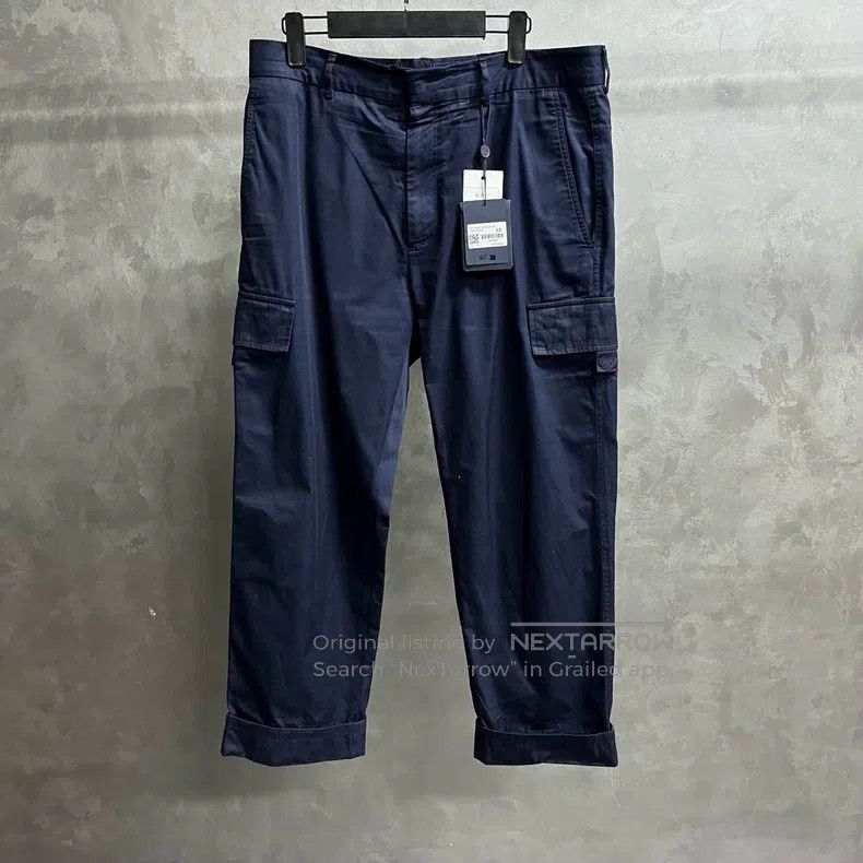 Louis Vuitton Louis Vuitton size US 52 Navy Solid Midi Button Straight Le Size US 36 / EU 52 - 1 Thumbnail