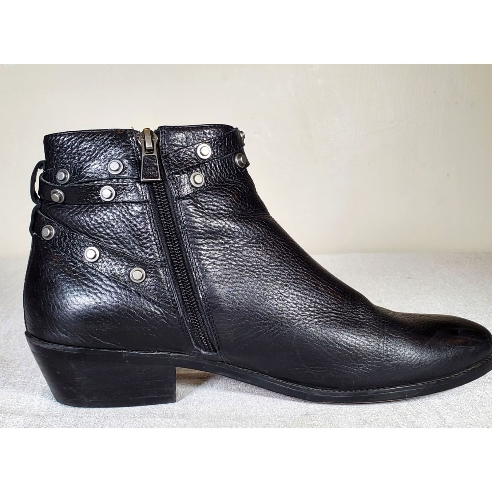 Vintage Halogen Lidia Black Leather Studded Moto Ankle Booties Side Zip Women's US 9 M Size US 9 / IT 39 - 5 Thumbnail