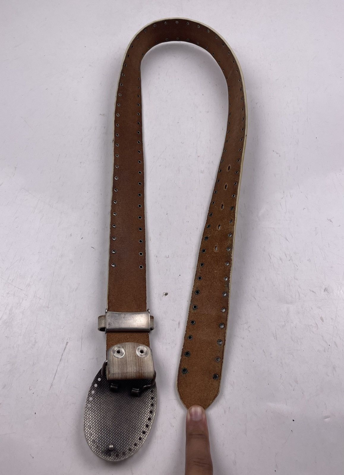 Seditionaries big buckle distressed studded leather belt tc43 Size 32 - 6 Thumbnail