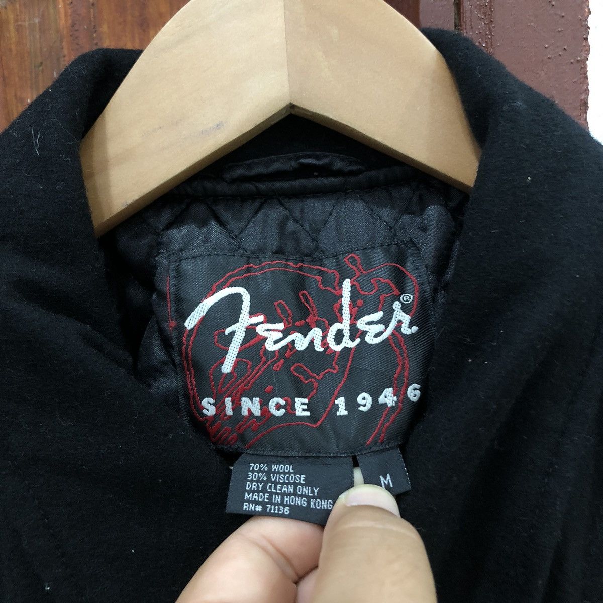 Fender Fender Guitar Varsity Jacket Size US M / EU 48-50 / 2 - 7 Thumbnail