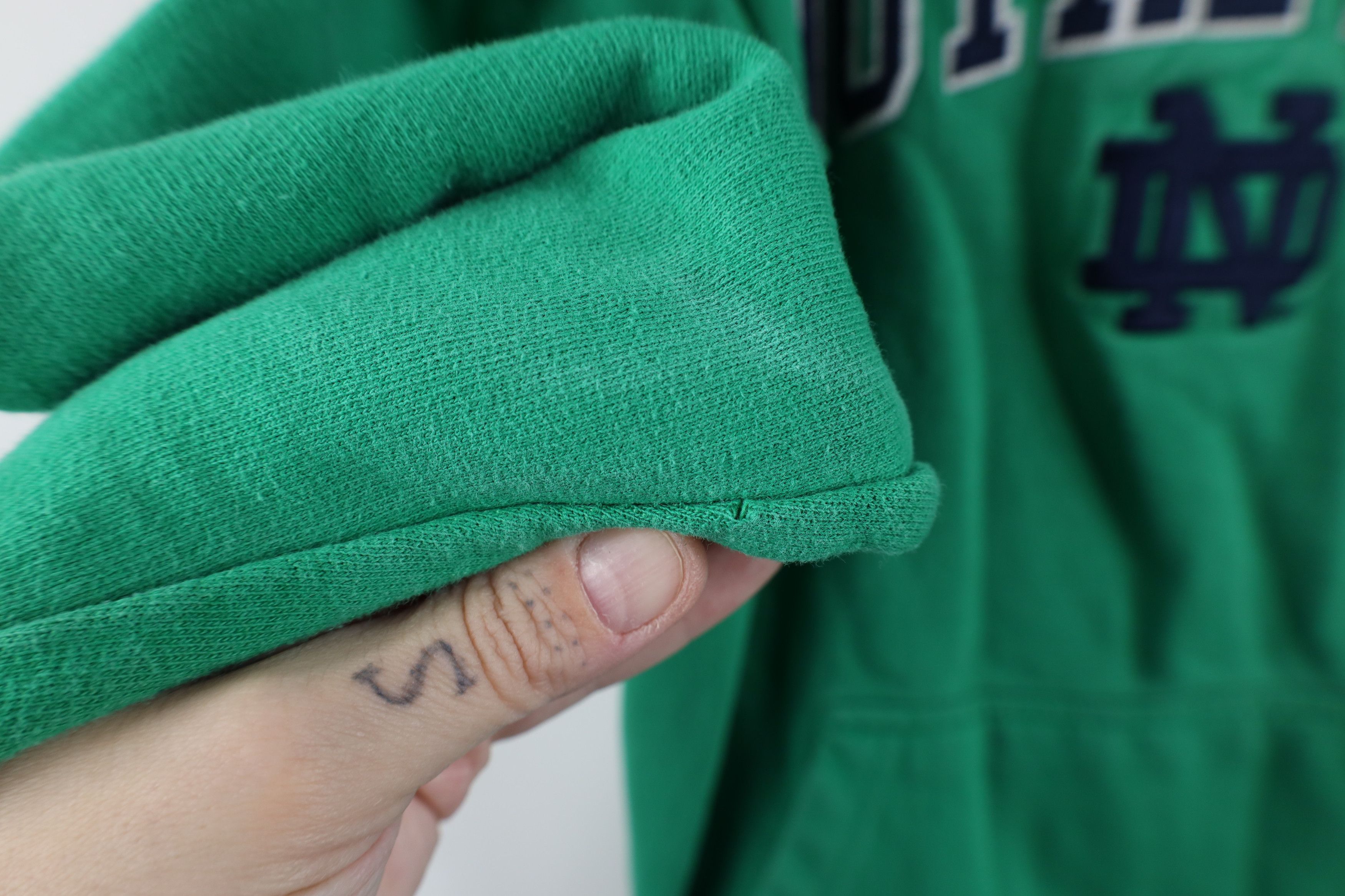 Vintage Vintage Spell Out Notre Dame University Hoodie Sweatshirt Size US M / EU 48-50 / 2 - 6 Thumbnail