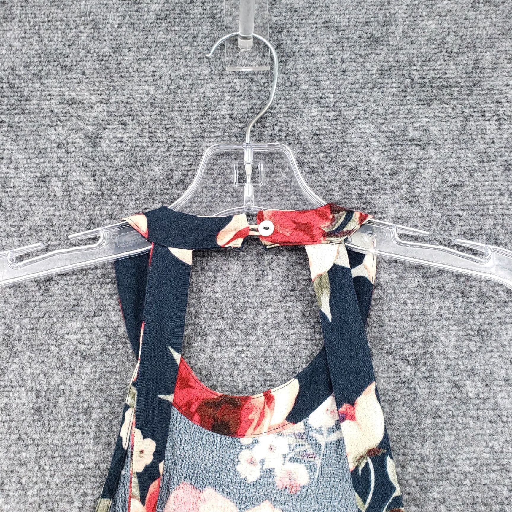 Forever 21 FOREVER 21 Romper Womens S Blue Floral Halter Open Back One-Piece Sleeveless Casual NEW Size 28" / US 6 / IT 42 - 7 Thumbnail