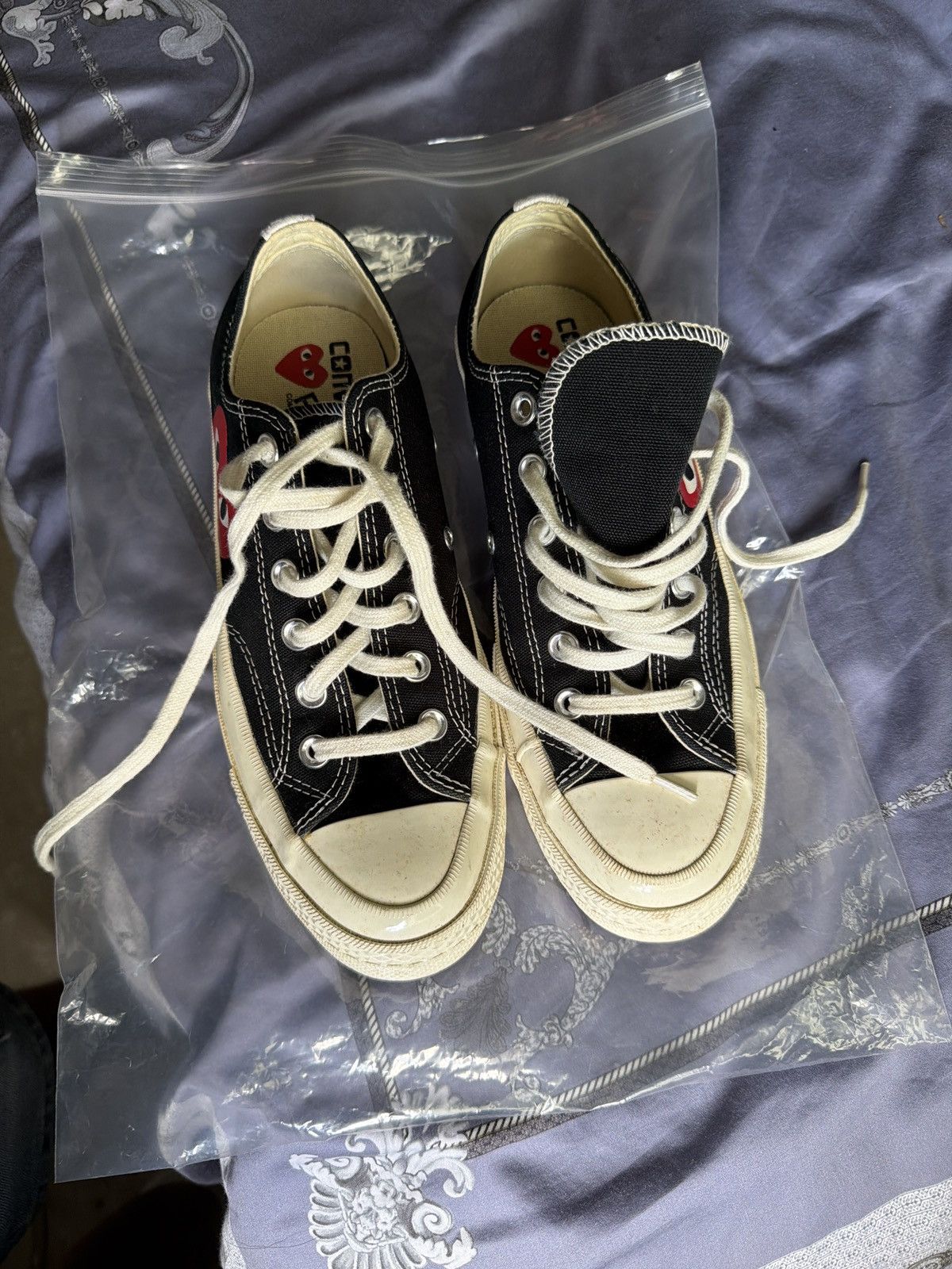 CDG by Comme des Garcons Converse x Comme des Garçons Play Low Top US 6 / US 8 Women Size US 8 / IT 38 - 2 Thumbnail