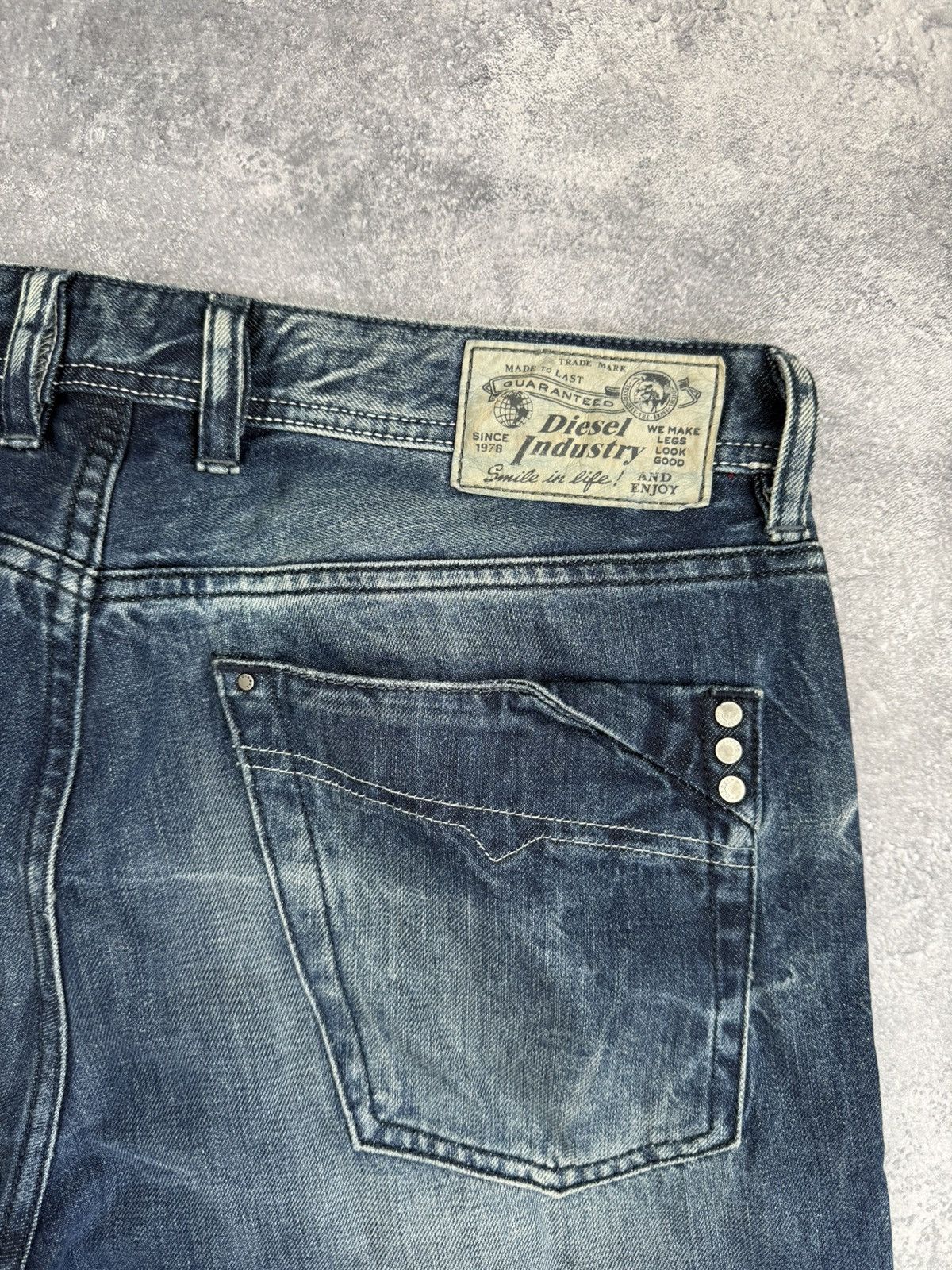 Diesel Vintage Diesel Denim Jeans Baggy Flared Bootcut Avant Garde Size US 33 - 25 Thumbnail