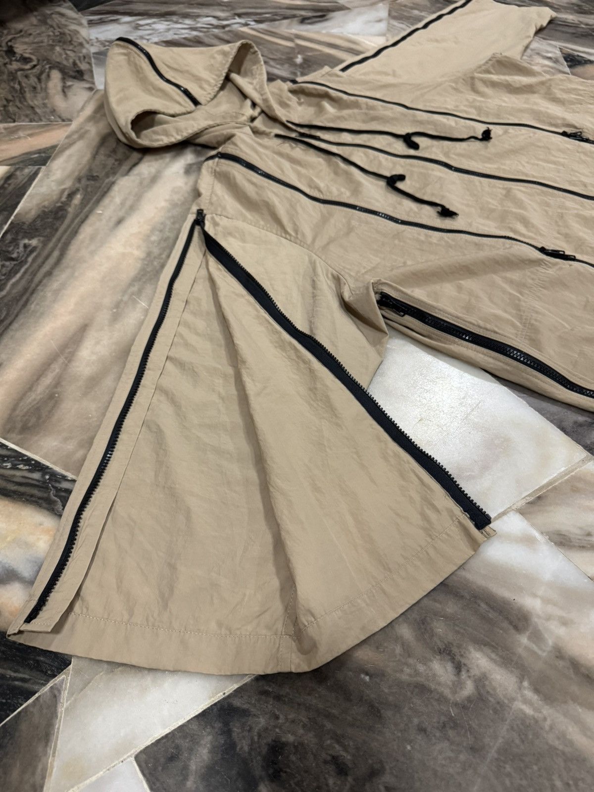 Yohji Yamamoto Yohji Yamamoto Bondage Zipper Long Jacket Size US L / EU 52-54 / 3 - 8 Thumbnail
