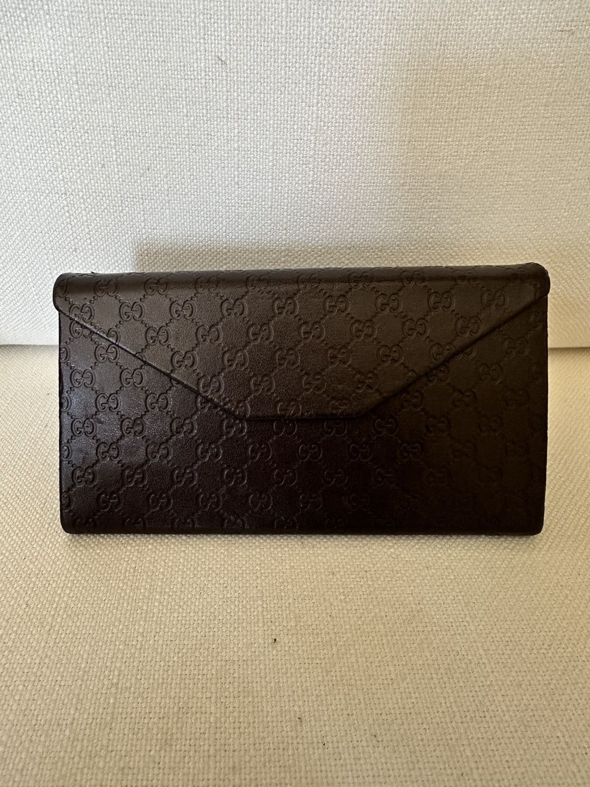 Gucci GUCCI Collapsible Triangular Leather SUNGLASS Case ONLY Size ONE SIZE - 1 Thumbnail