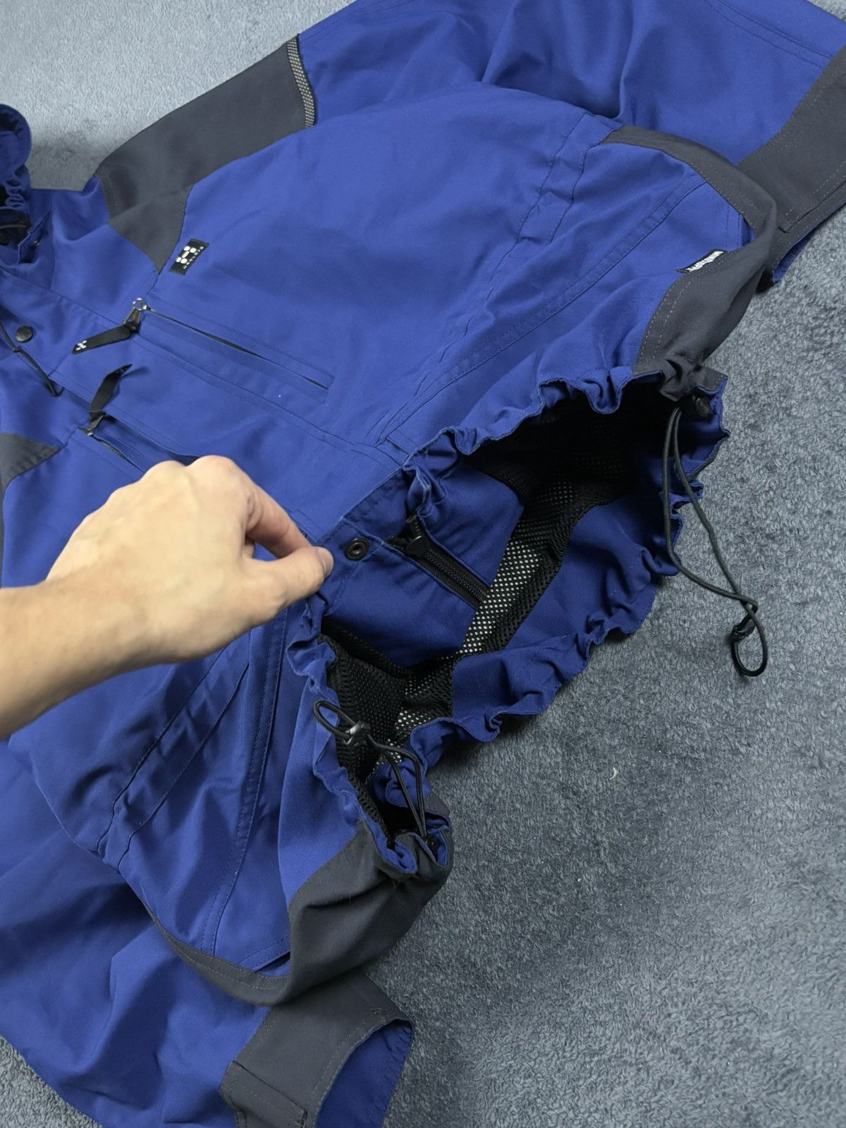 Haglofs 00s Haglofs Vintage Oversized Windstopper Waterproof Jacket Size US L / EU 52-54 / 3 - 6 Thumbnail