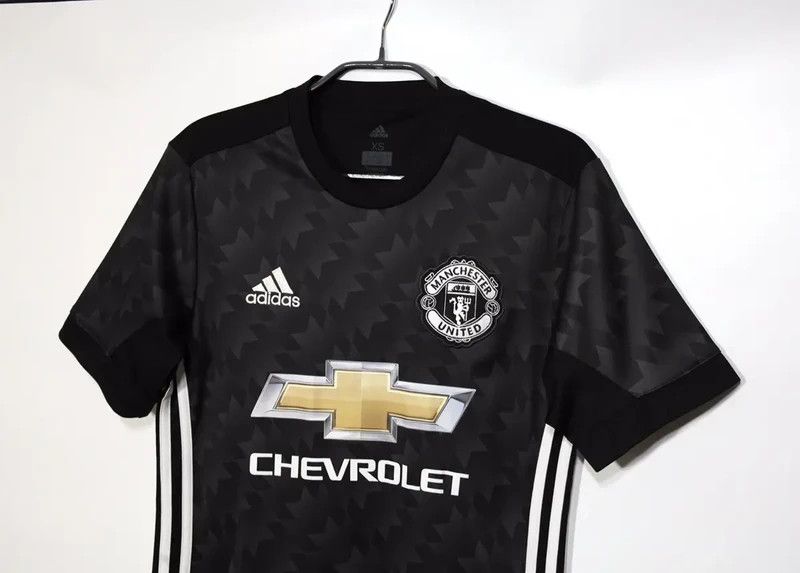 Adidas Manchester United 2017/2018 Away Jersey T-Shirt Adidas Size US XS / EU 42 / 0 - 3 Thumbnail