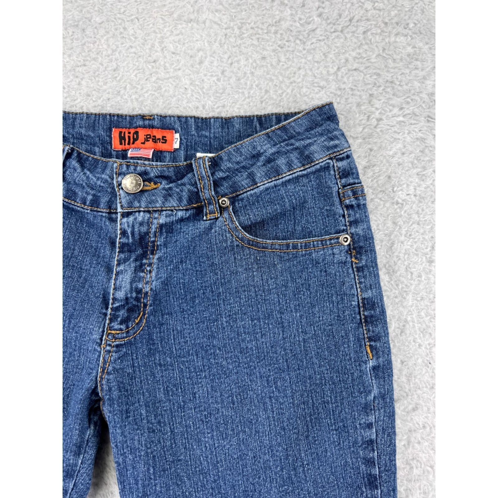 Vintage Hip Jeans Medium Wash Blue Denim Shorts Womens 26 Regular Fit Embroidered Pockets Casual Activewear Size 26" / US 2 / IT 38 - 5 Thumbnail