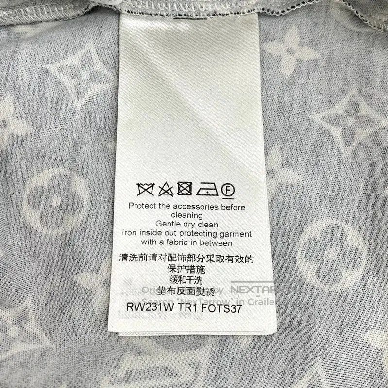Louis Vuitton Louis Vuitton Black Cotton Women's T. Size S / US 4 / IT 40 - 6 Thumbnail