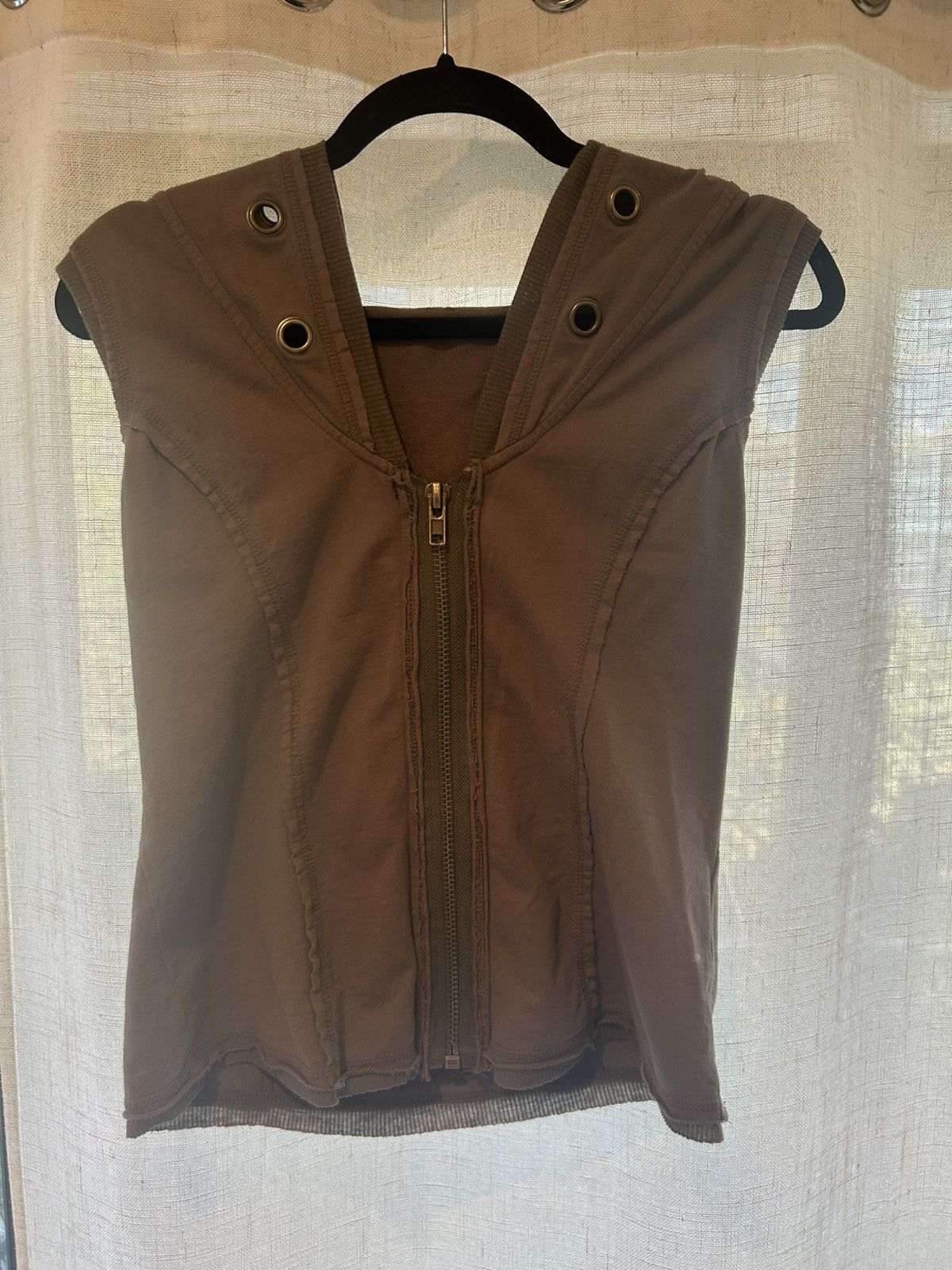 Vintage Japanese brand x vintage hooded tank Size US S / EU 44-46 / 1 - 1 Thumbnail