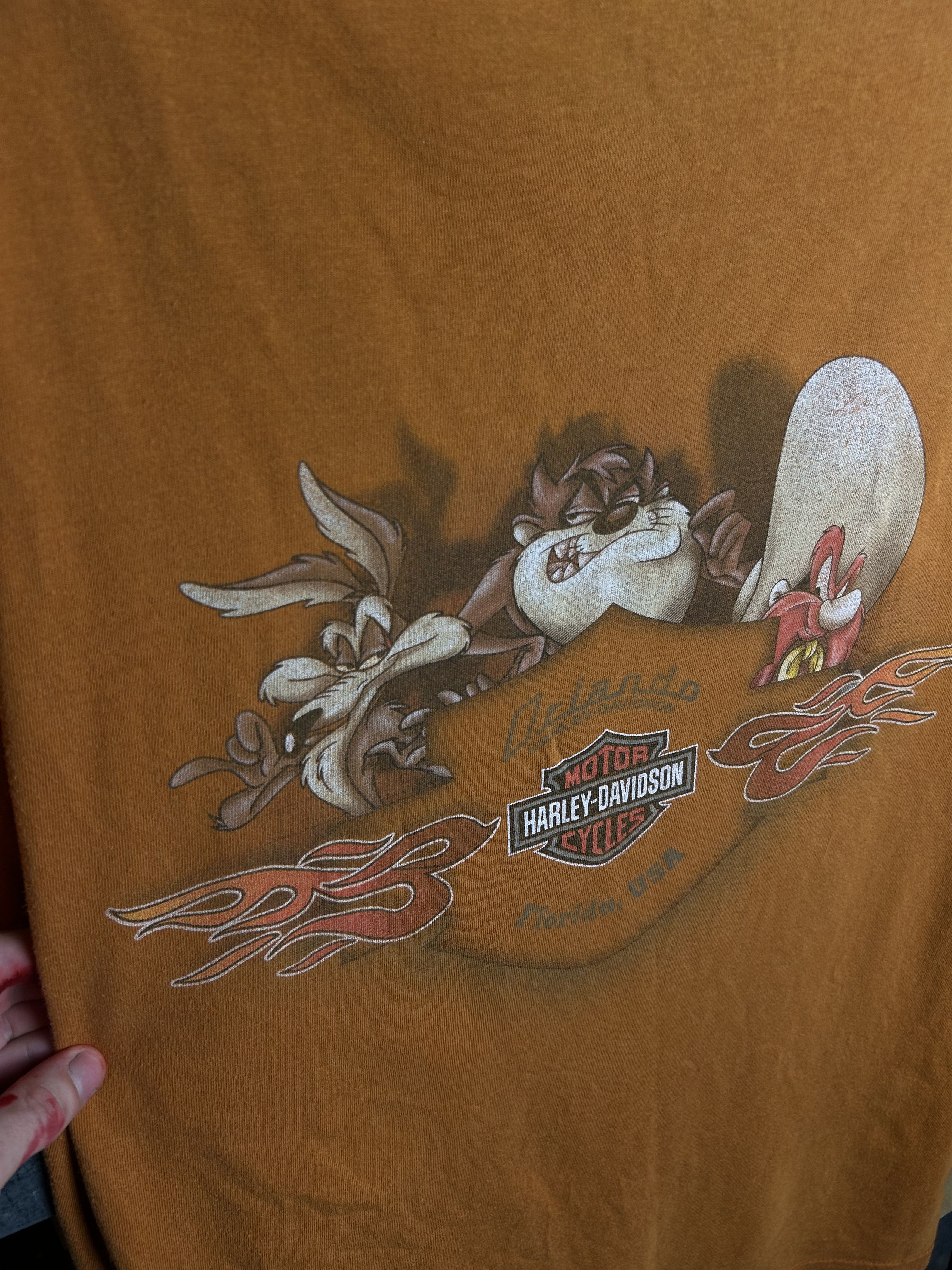 Harley Davidson Vintage 2000s Harley Davidson Looney Tunes Orlando T-shirt Size US XL / EU 56 / 4 - 11 Thumbnail