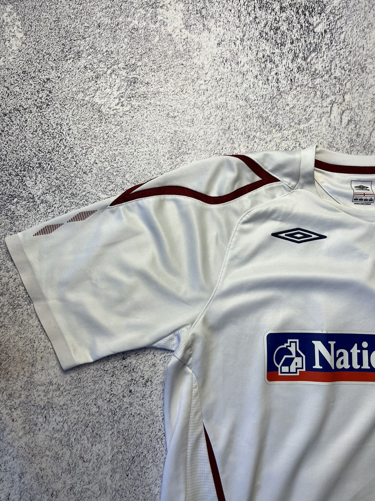 Other Authentic England 2007-08 Training Shirt. Size Large. Umbro Size US L / EU 52-54 / 3 - 15 Thumbnail