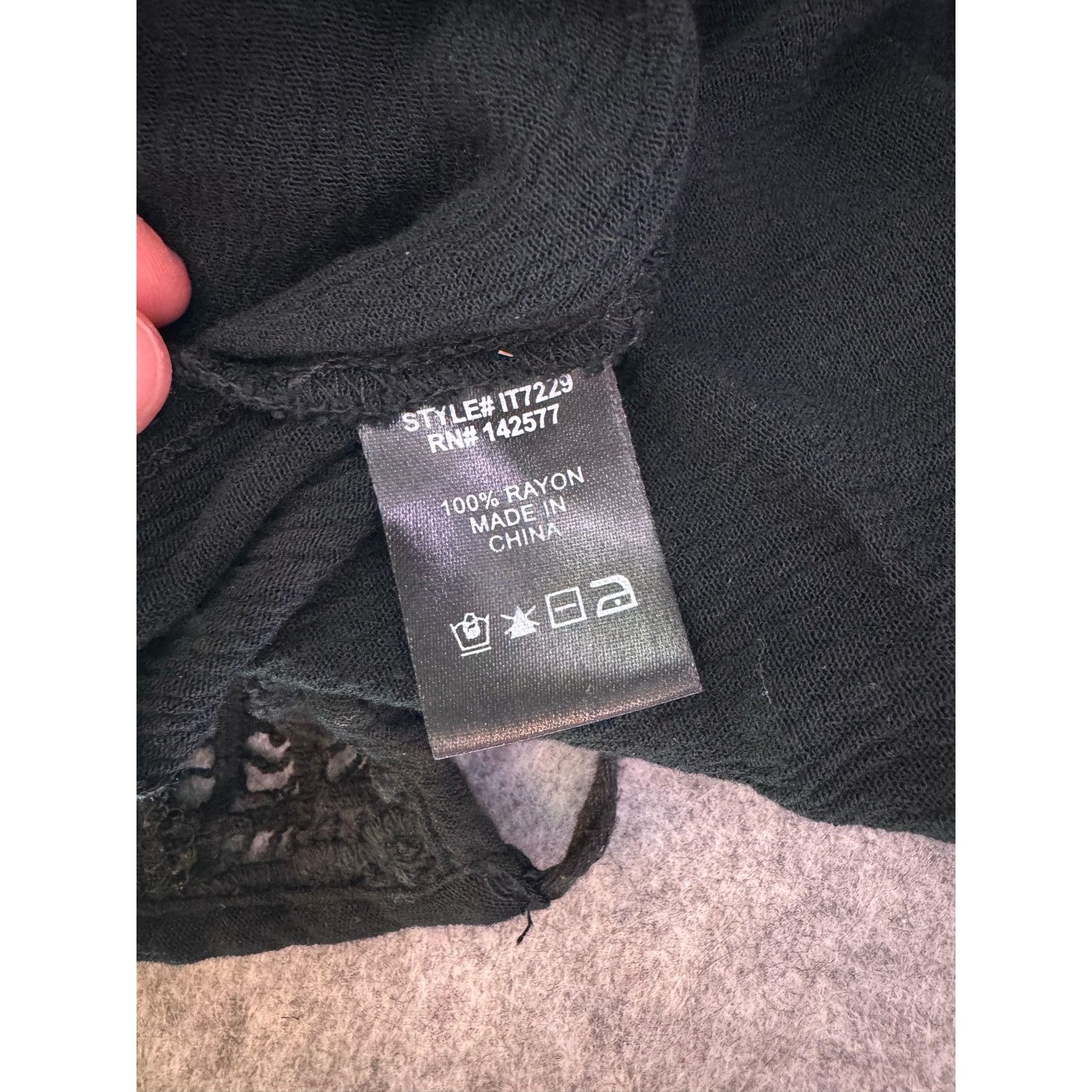 Other Iris Black Off Shoulder Crop Top Puff Sleeve Ruched Sz S Size S / US 4 / IT 40 - 8 Thumbnail