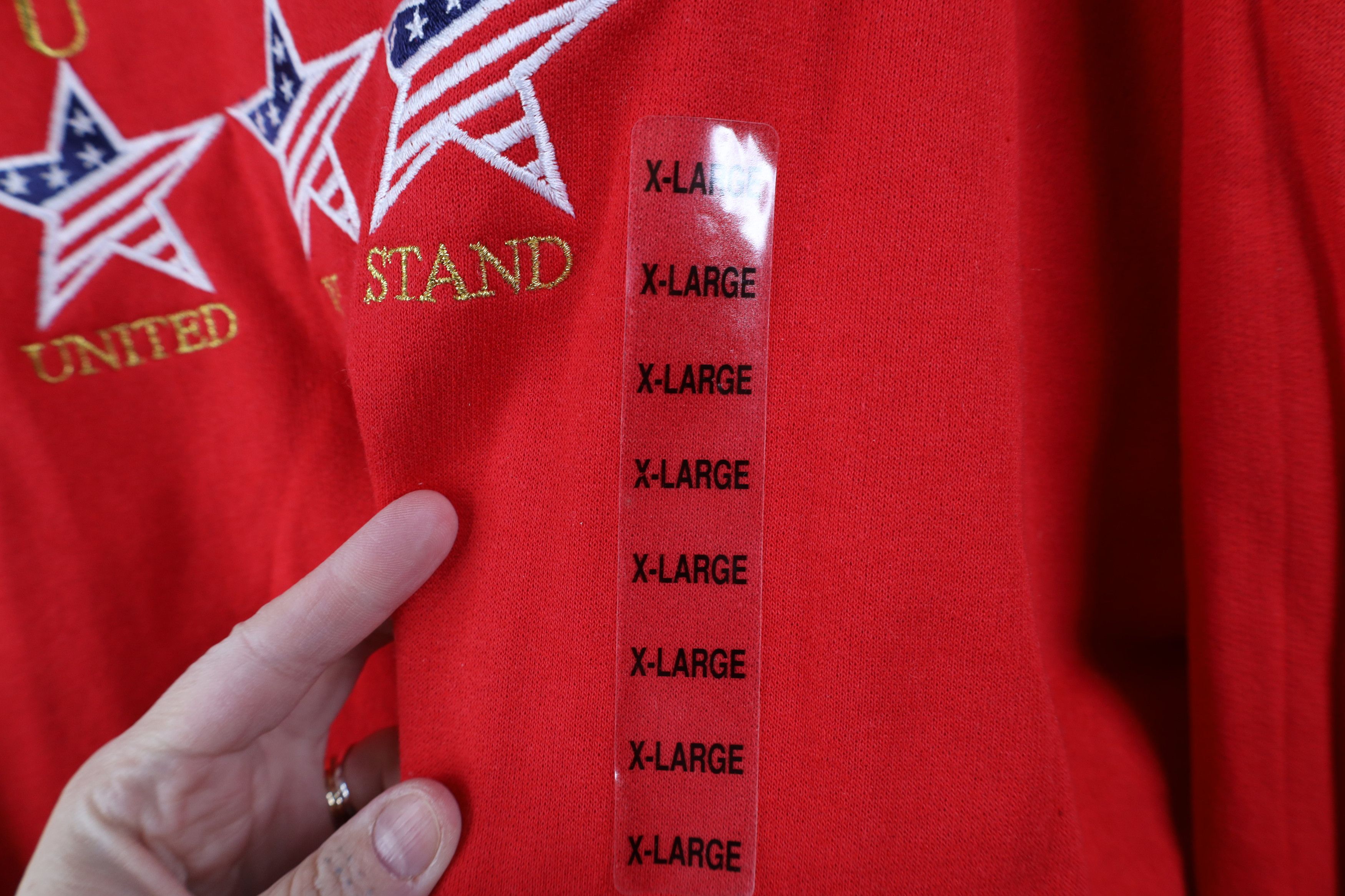 Vintage Deadstock Vintage 90s Streetwear United We Stand Sweatshirt Size XL / US 12-14 / IT 48-50 - 4 Thumbnail
