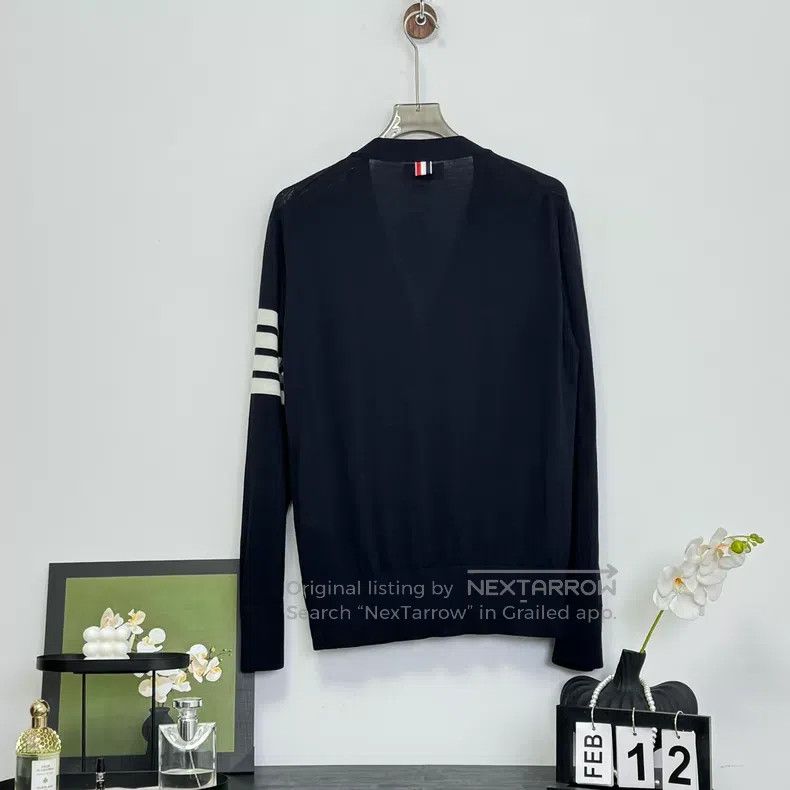 Thom Browne Thom Browne Navy Four Stripe Cardigan Size US L / EU 52-54 / 3 - 2 Thumbnail