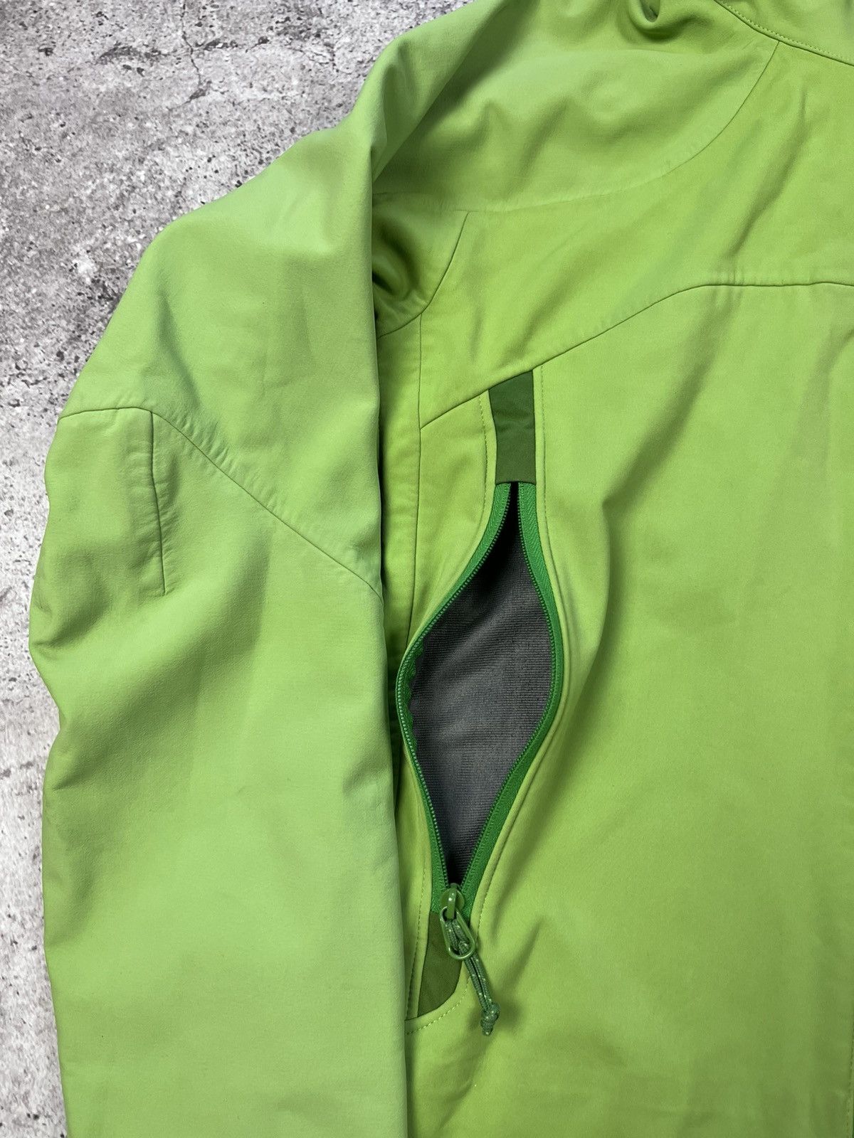 Arc'teryx Arcteryx Windstoper SoftShell Green Jacket Size M GorpCore Size M / US 6-8 / IT 42-44 - 4 Thumbnail