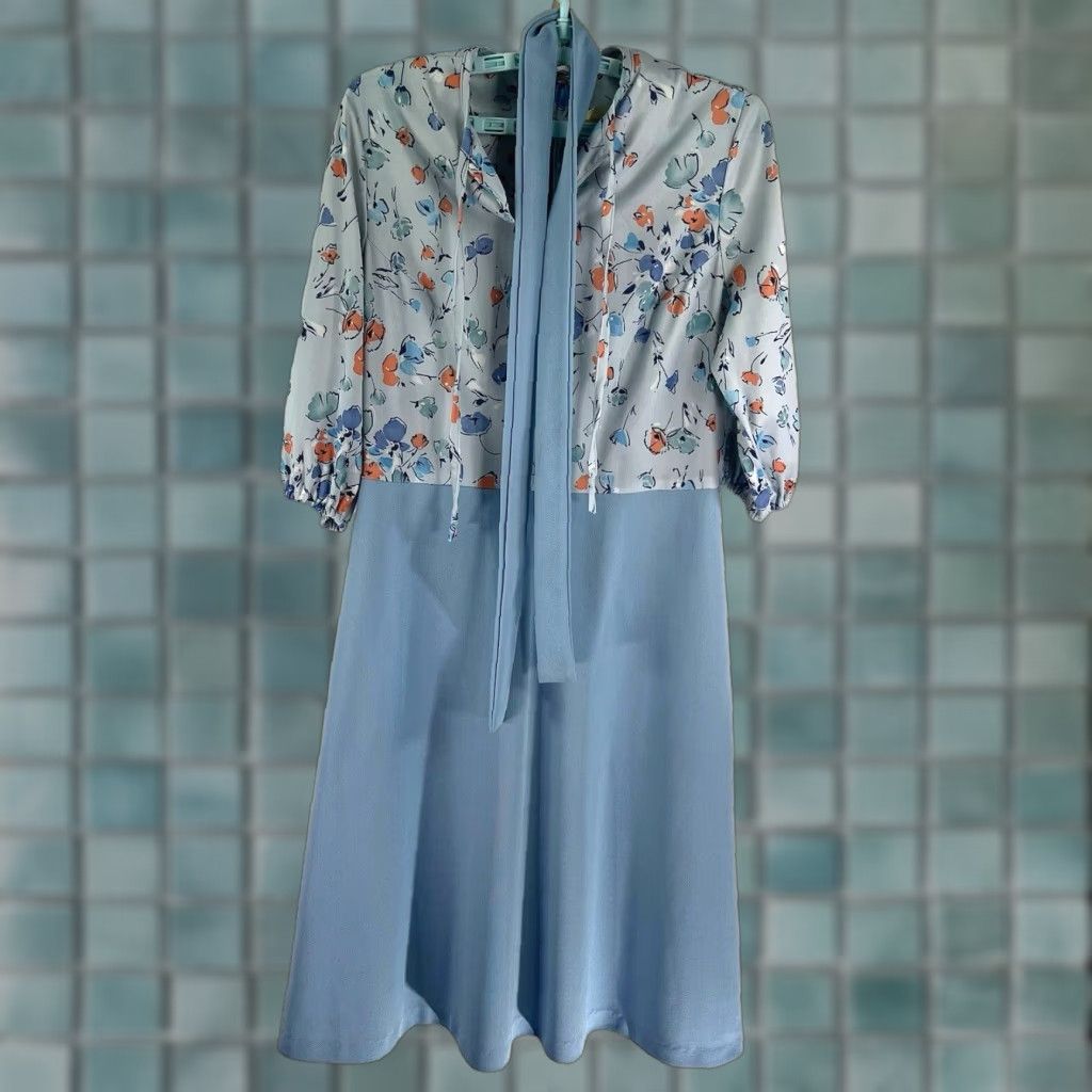 Vintage VINTAGE Linda Mathews Floral Tie Dress 70s Blues Womens L Knee Length 3/4 Sleeve Ballon Sheath Kaftan - Party Wedding Casual Size L / US 10 / IT 46 - 1 Thumbnail