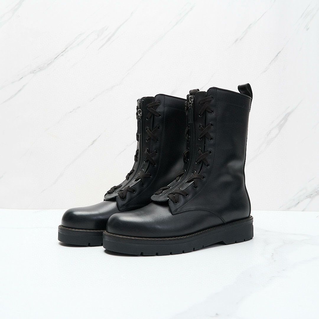 Valentino Valentino Men's Classic Martin Boots Size US 9.5 / EU 42-43 - 1 Thumbnail