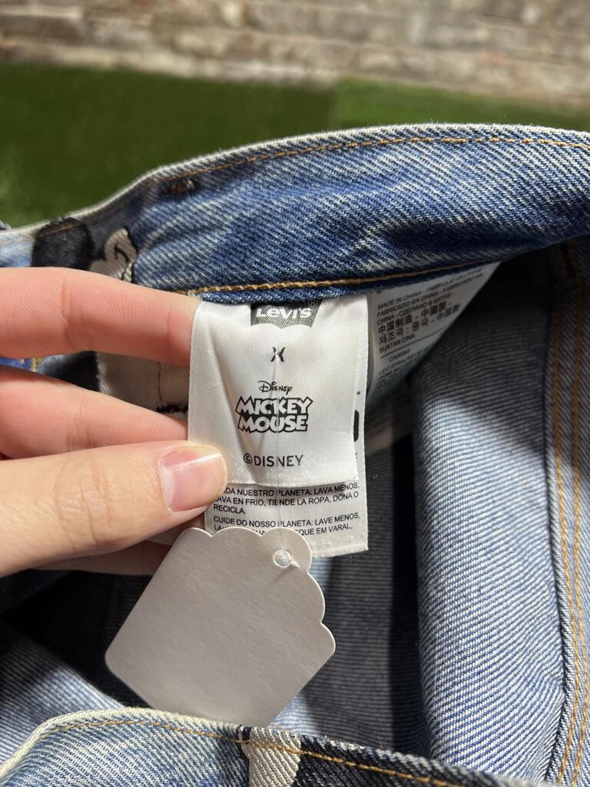 Levi's Mickey Mouse X Levi Denim Sz. 30 Size ONE SIZE - 4 Thumbnail