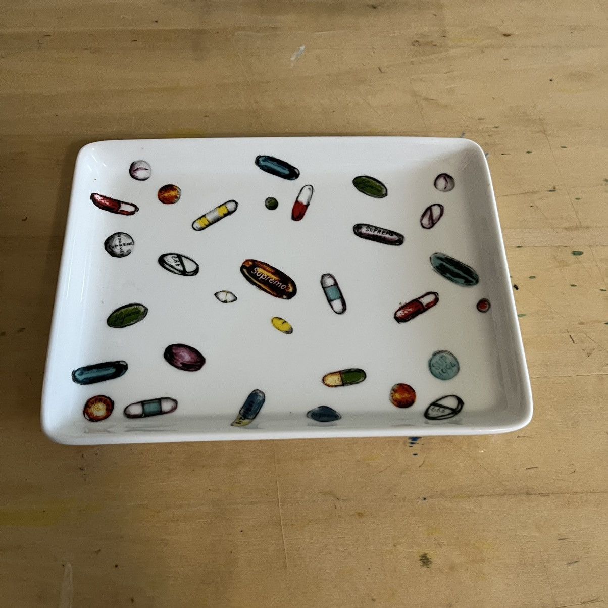 Supreme Pills Ash Tray Size ONE SIZE - 1 Thumbnail