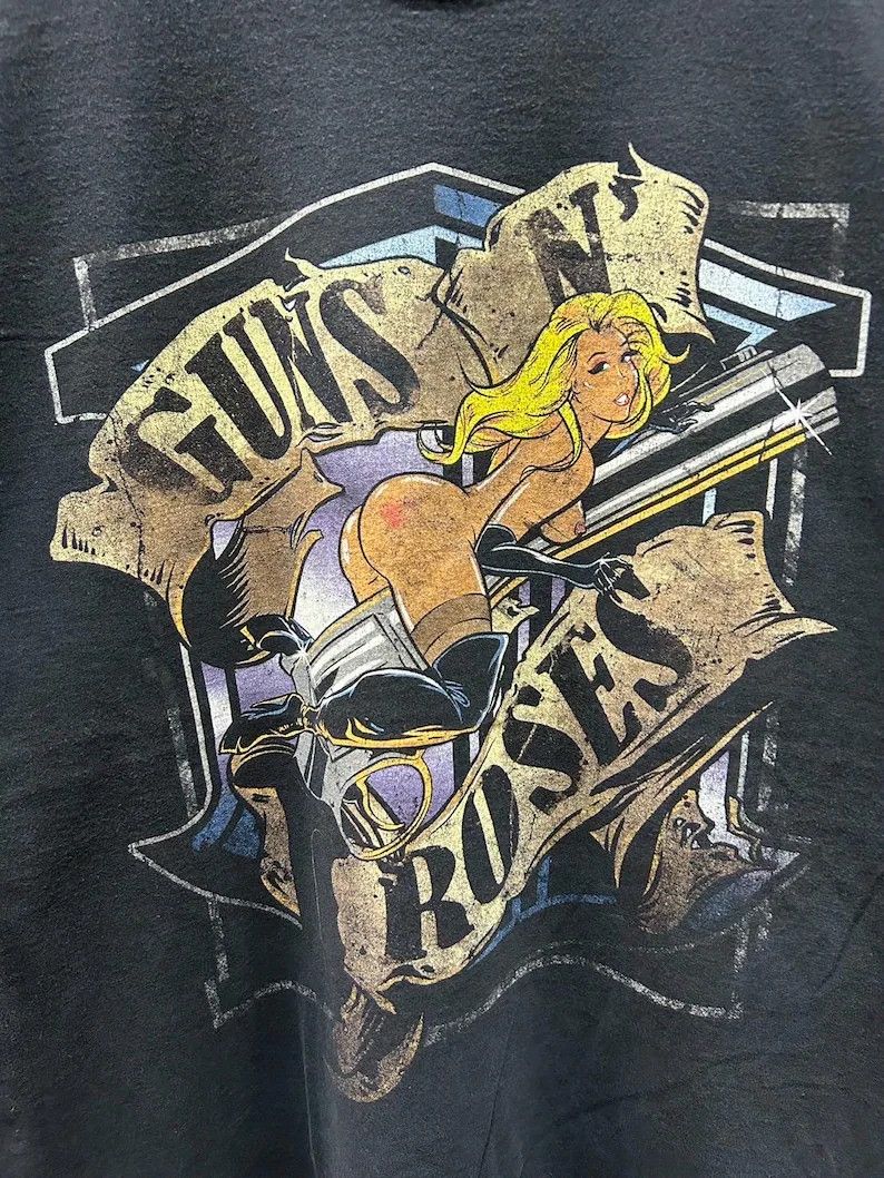 Vintage Vintage 2000s Guns n Roses tshirt size L Size US L / EU 52-54 / 3 - 4 Thumbnail