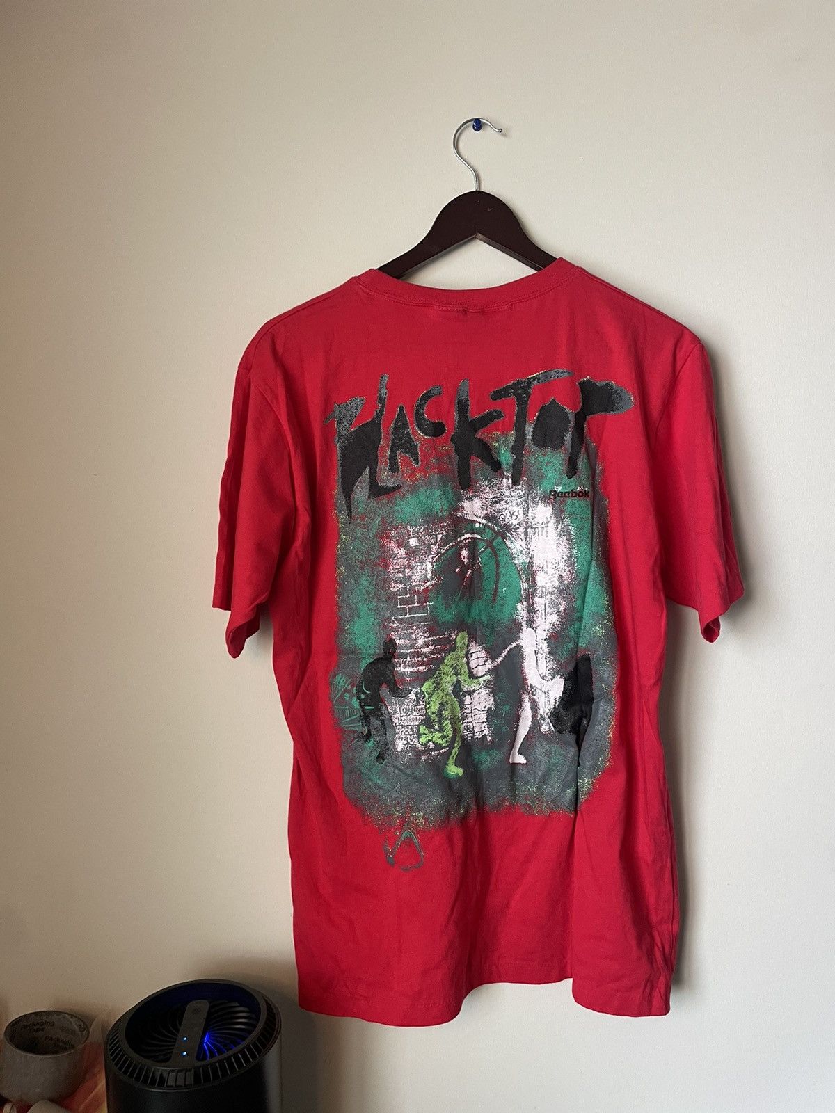Reebok × Vintage BNWT Vintage 90s Reebok blacktop tee Size US M / EU 48-50 / 2 - 4 Thumbnail