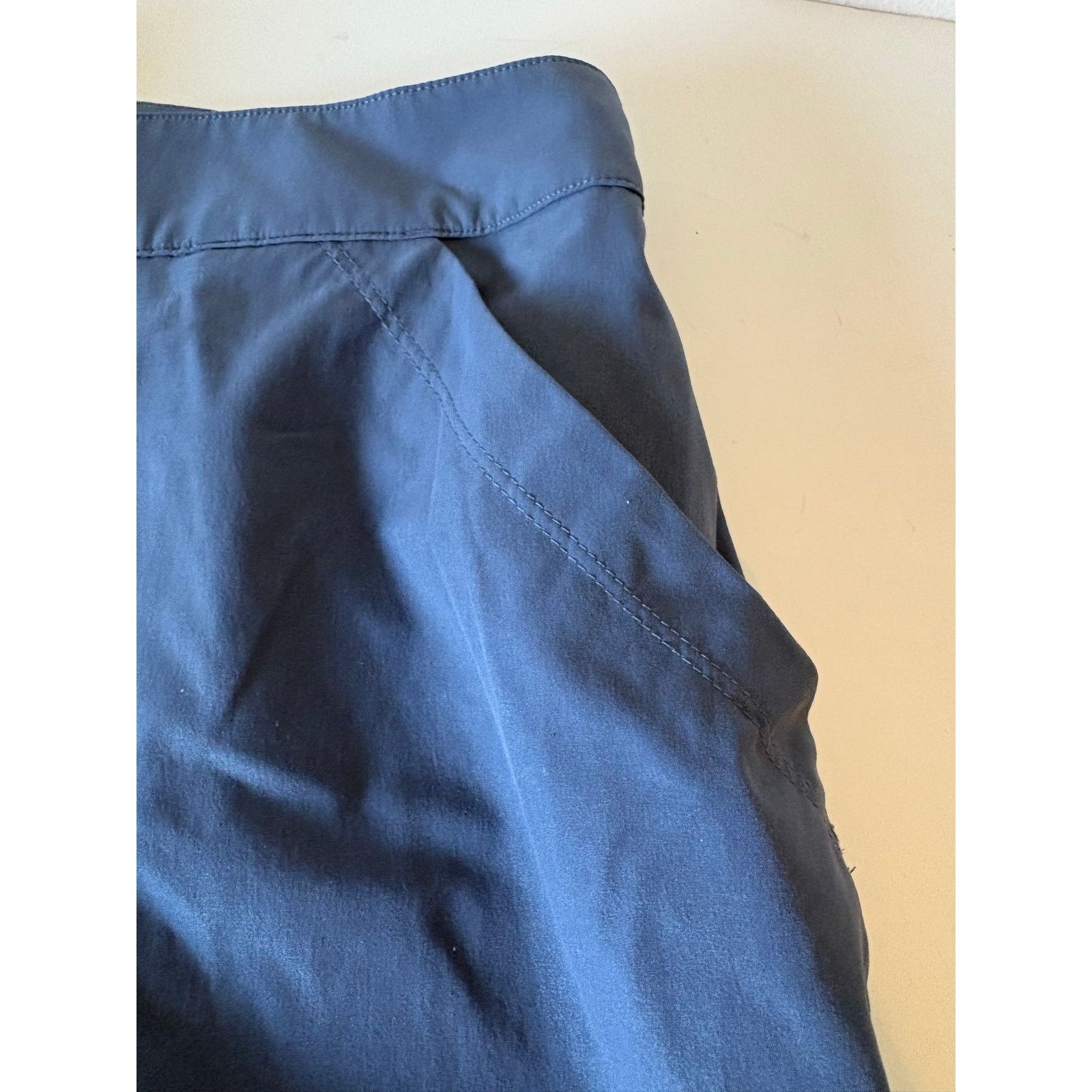Other 32 Degrees Cool Cargo skort size large blue euc Size 36" / US 14 / IT 50 - 7 Thumbnail