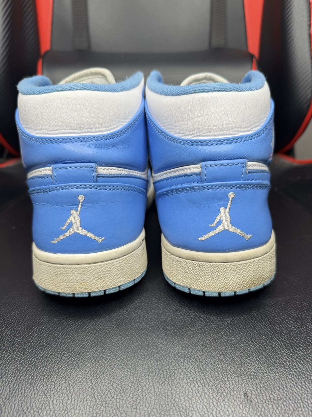 Jordan Brand Air Jordan 1 Mid ‘UNC’ - size 9.5 Size US 9.5 / EU 42-43 - 5 Thumbnail