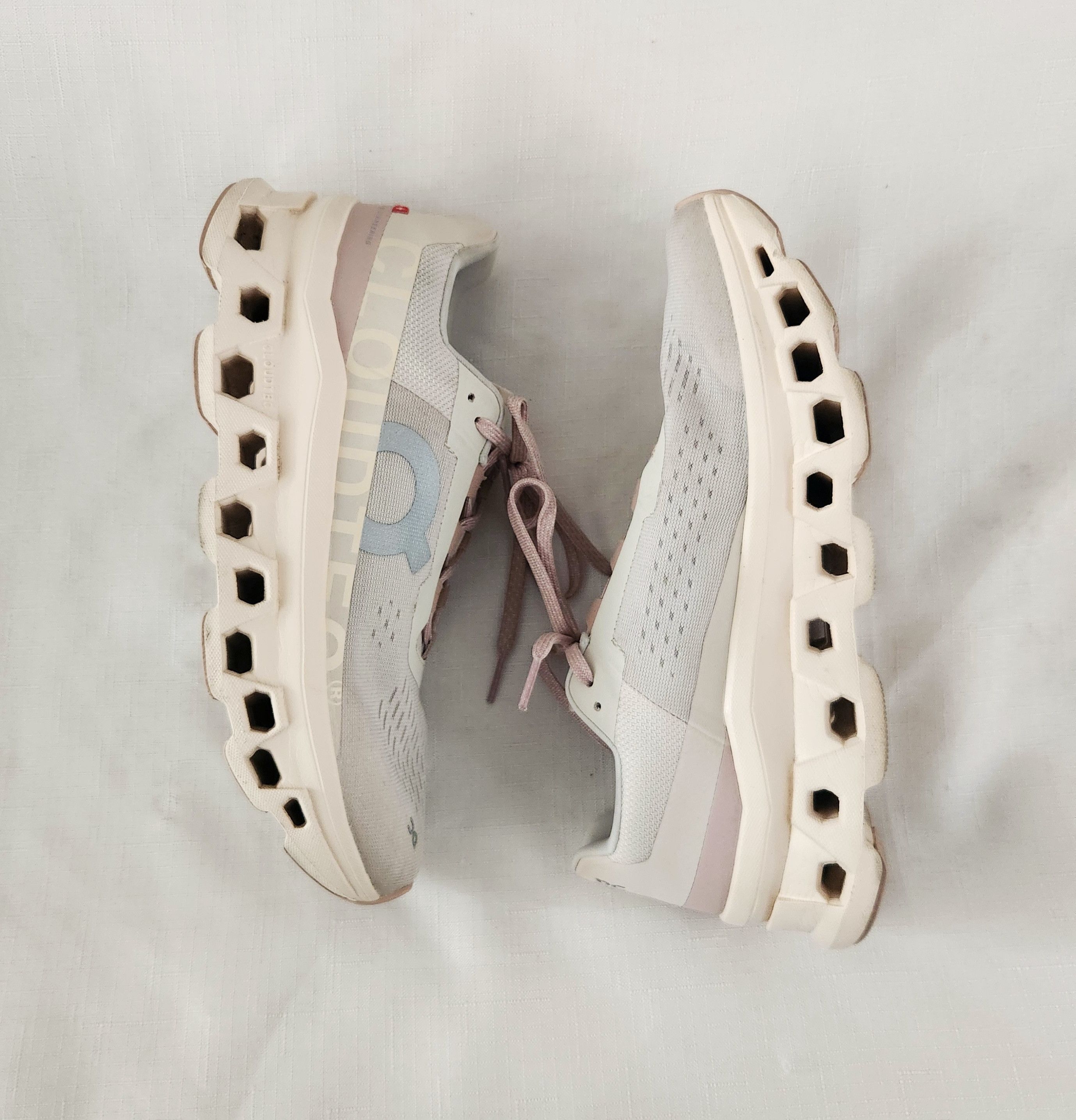 On On Running Women's Cloudmonster Shoes Moon Fawn pink SZ 9 Size US 9 / IT 39 - 11 Thumbnail