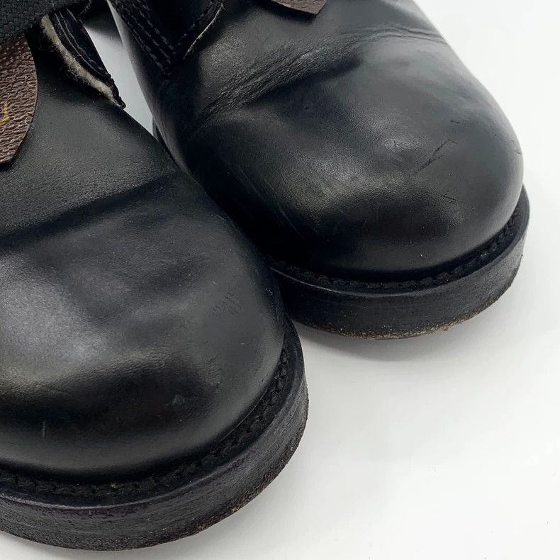 Louis Vuitton Louis Vuitton Black logo embossed lace-up Doc Martens boot Size US 7.5 / IT 37.5 - 9 Thumbnail