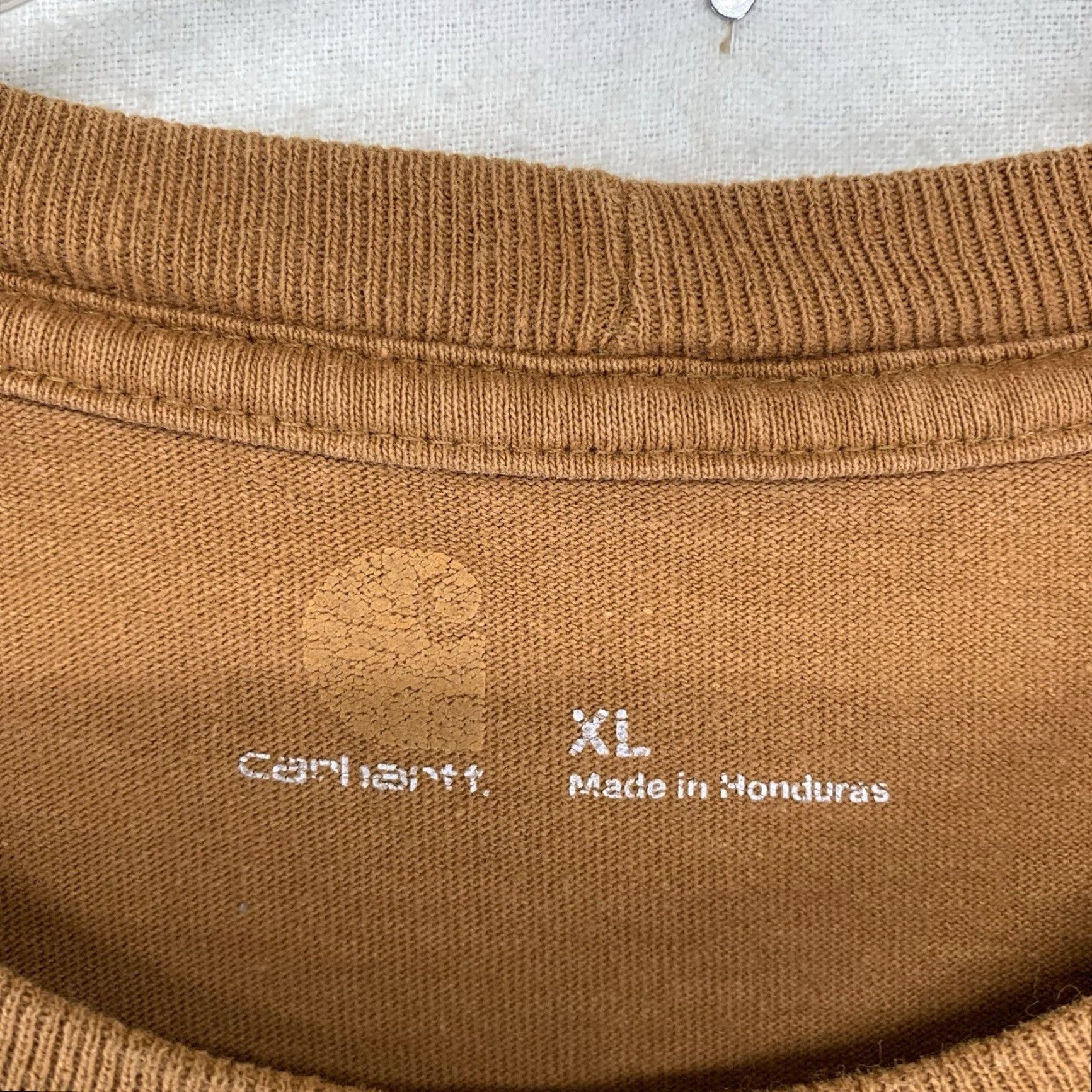 Carhartt Carhartt Men's XL Short Sleeve T-Shirt Burnt Brown Cotton Crew Neck K87 Logo USA 2010s Regular Men’s Short Sleeve T-Shirt Size US XL / EU 56 / 4 - 3 Thumbnail