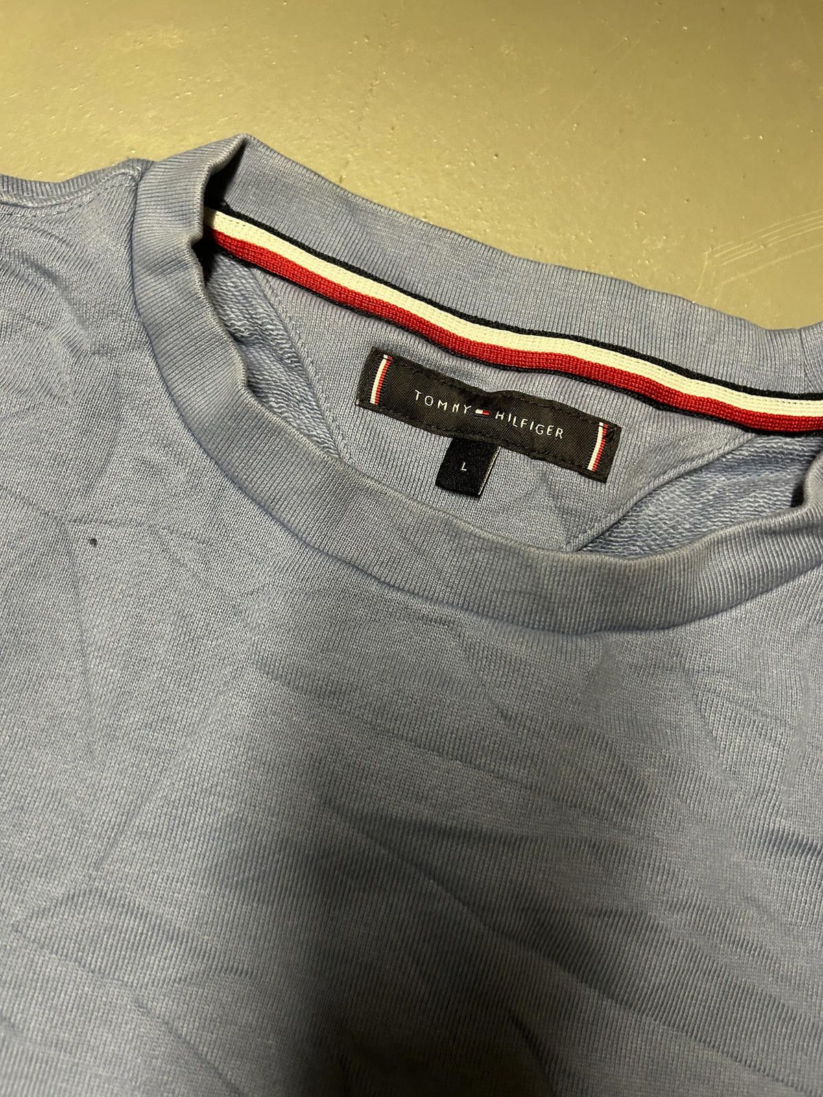 Tommy Hilfiger Tommy Hilfiger Light Blue Sweatshirt Size US L / EU 52-54 / 3 - 4 Thumbnail
