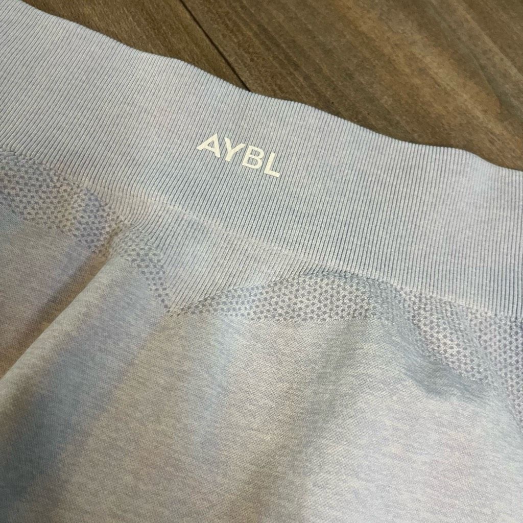 Gymshark Aybl Light Blue Activewear Biker Shorts Women Medium Bin G-3 Size 27" / US 4 / IT 40 - 5 Thumbnail