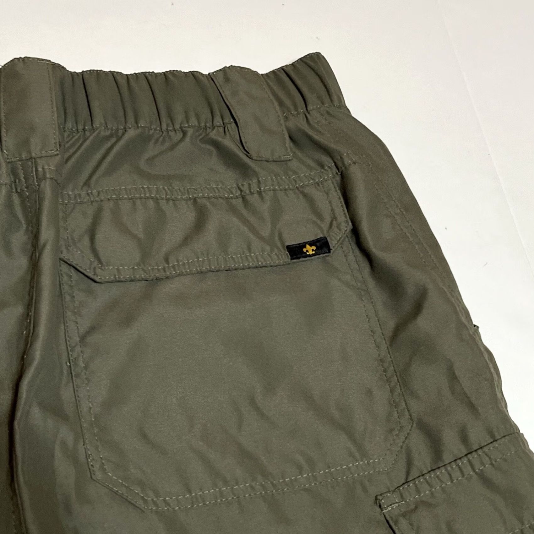Vintage Boy Scouts of America Cargo shorts Mens S Green Polyester Zip off Casual Shorts Womens? Mens Size US 29 - 7 Thumbnail